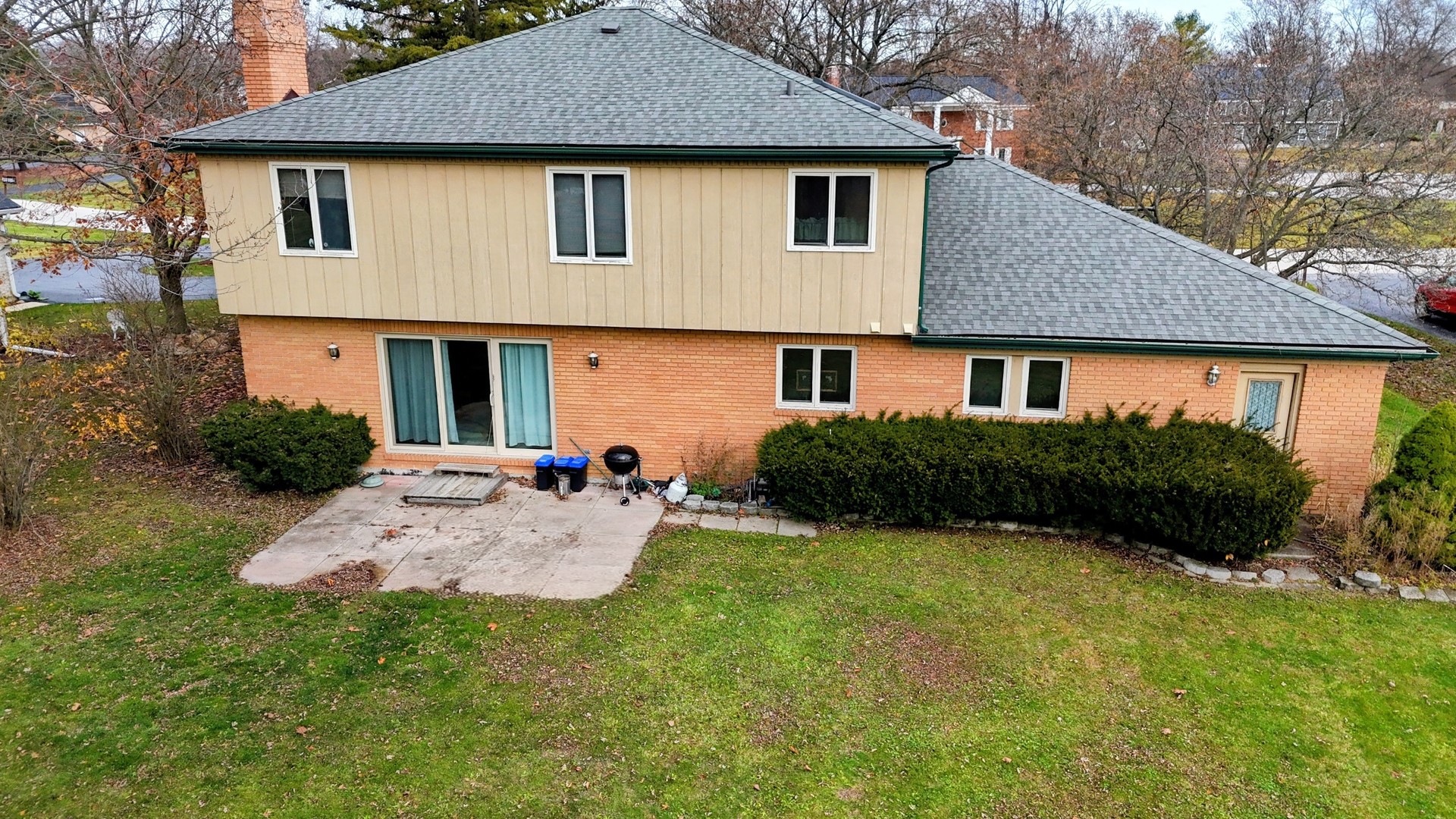 24656 S Willow Brook Trail, Crete, IL 60417