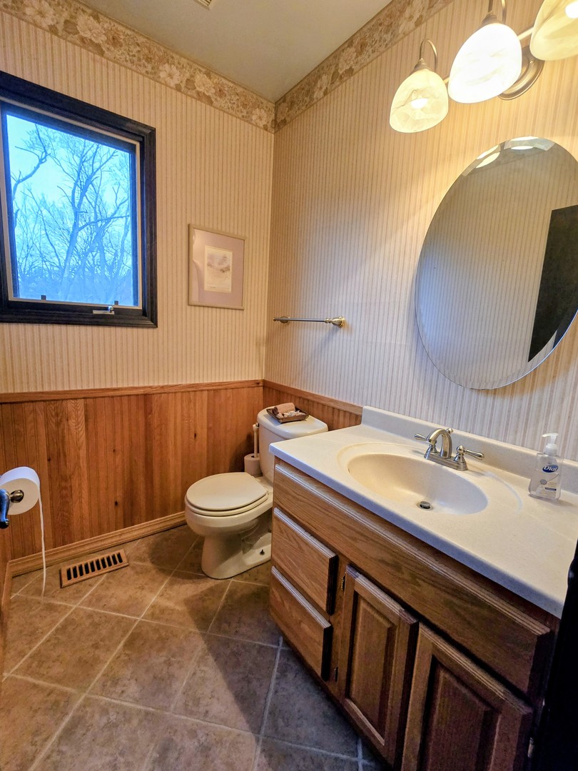 24656 S Willow Brook Trail, Crete, IL 60417