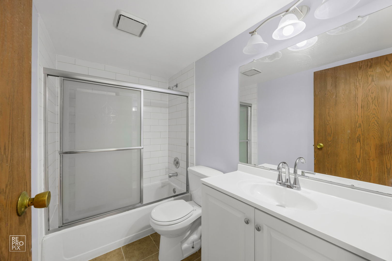 2300 Century Pointe Lane #F, Glendale Heights, IL 60139