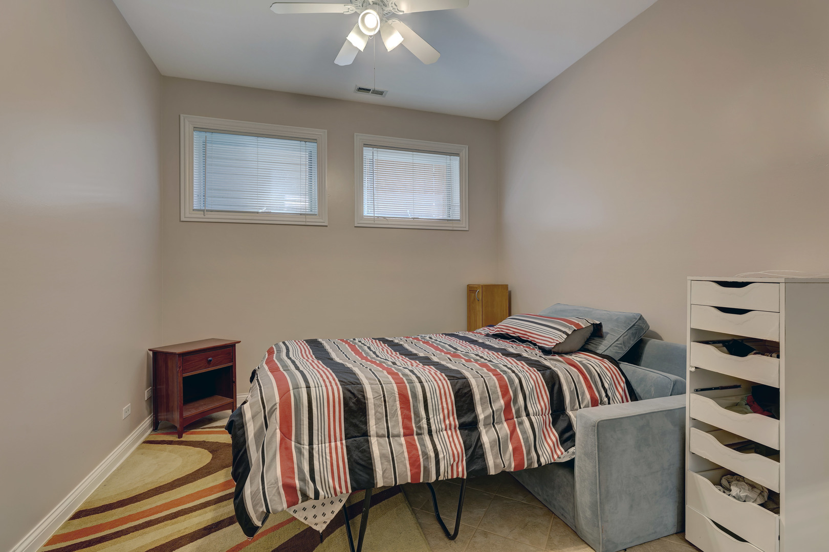 938 N Washtenaw Avenue, Chicago, IL 60622