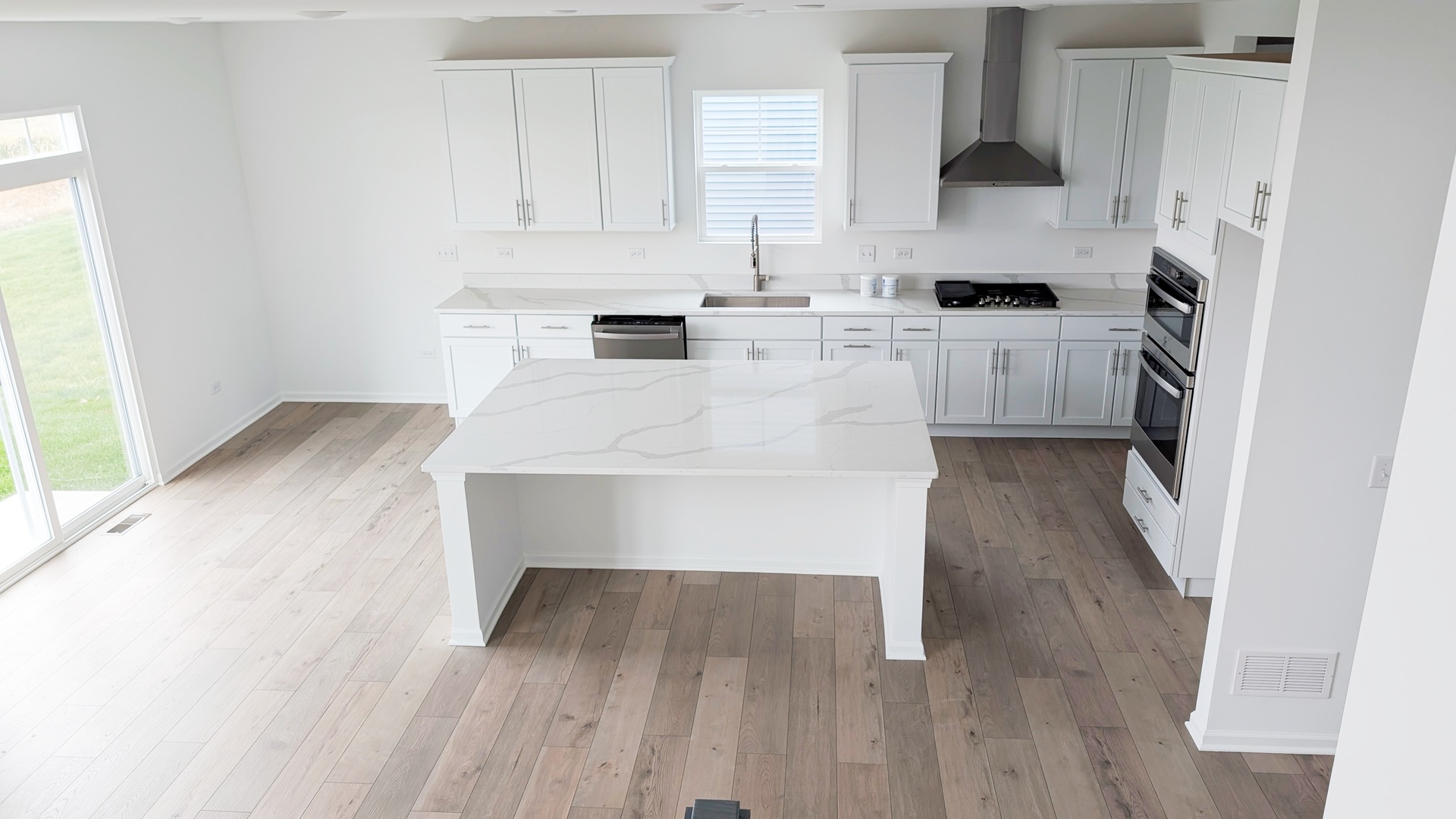 26142 W Sherwood Circle, Plainfield, IL 60585