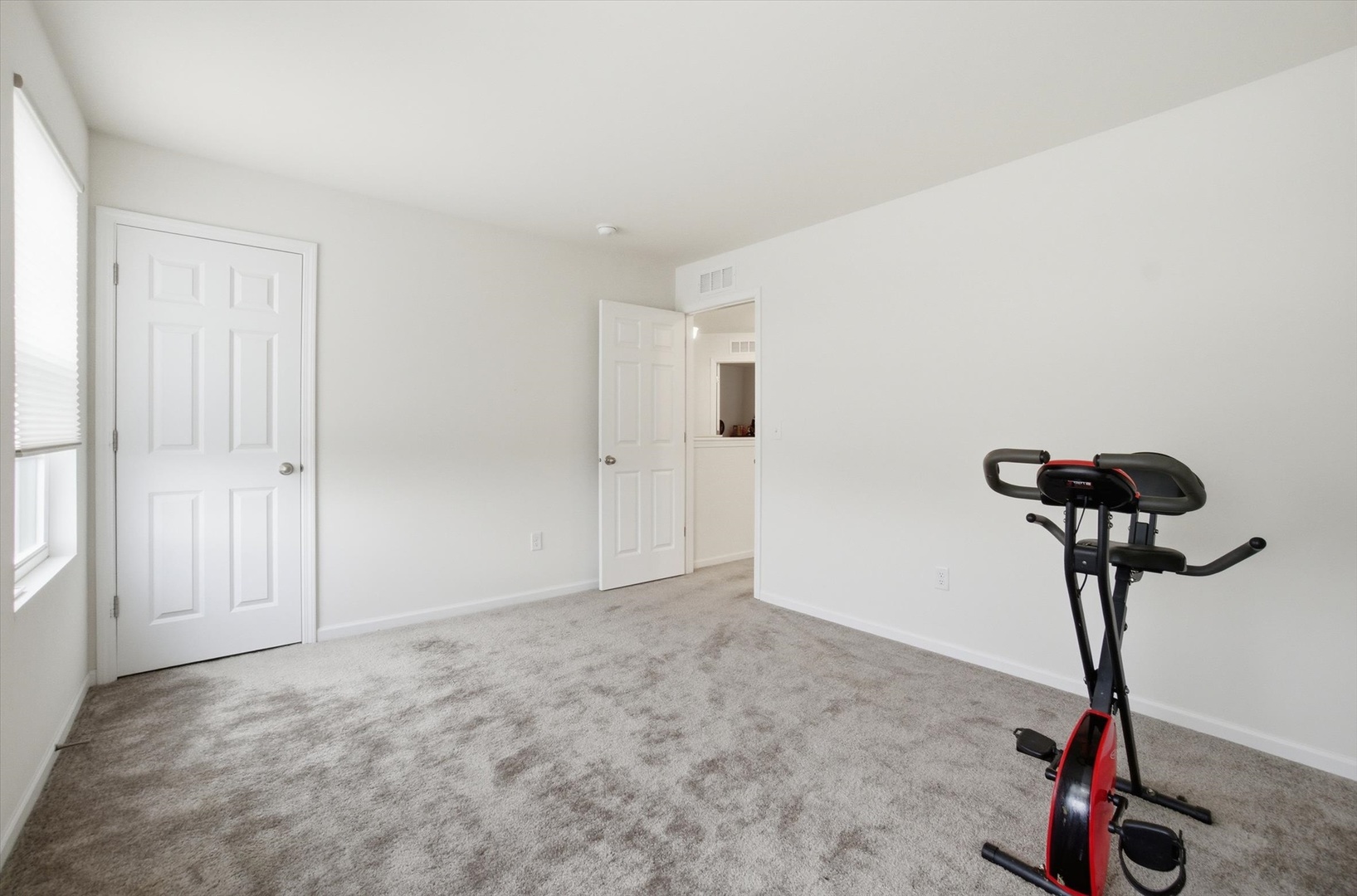 2122 Whitekirk Lane, Yorkville, IL 60560