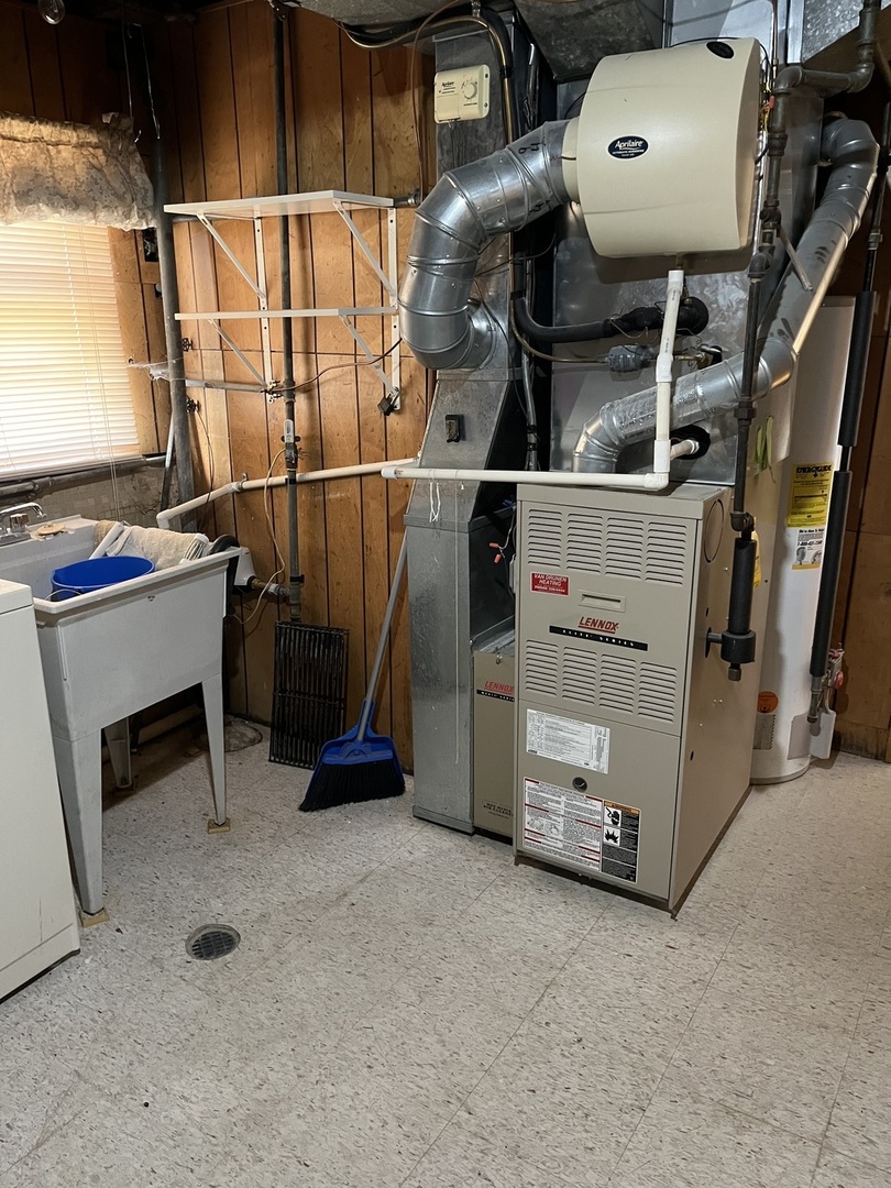 14920 Wentworth Avenue, Dolton, IL 60419