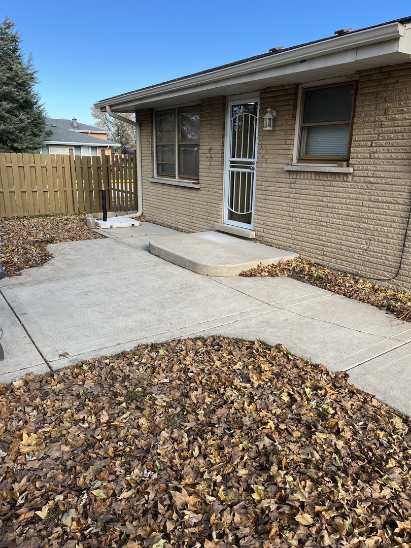 14920 Wentworth Avenue, Dolton, IL 60419