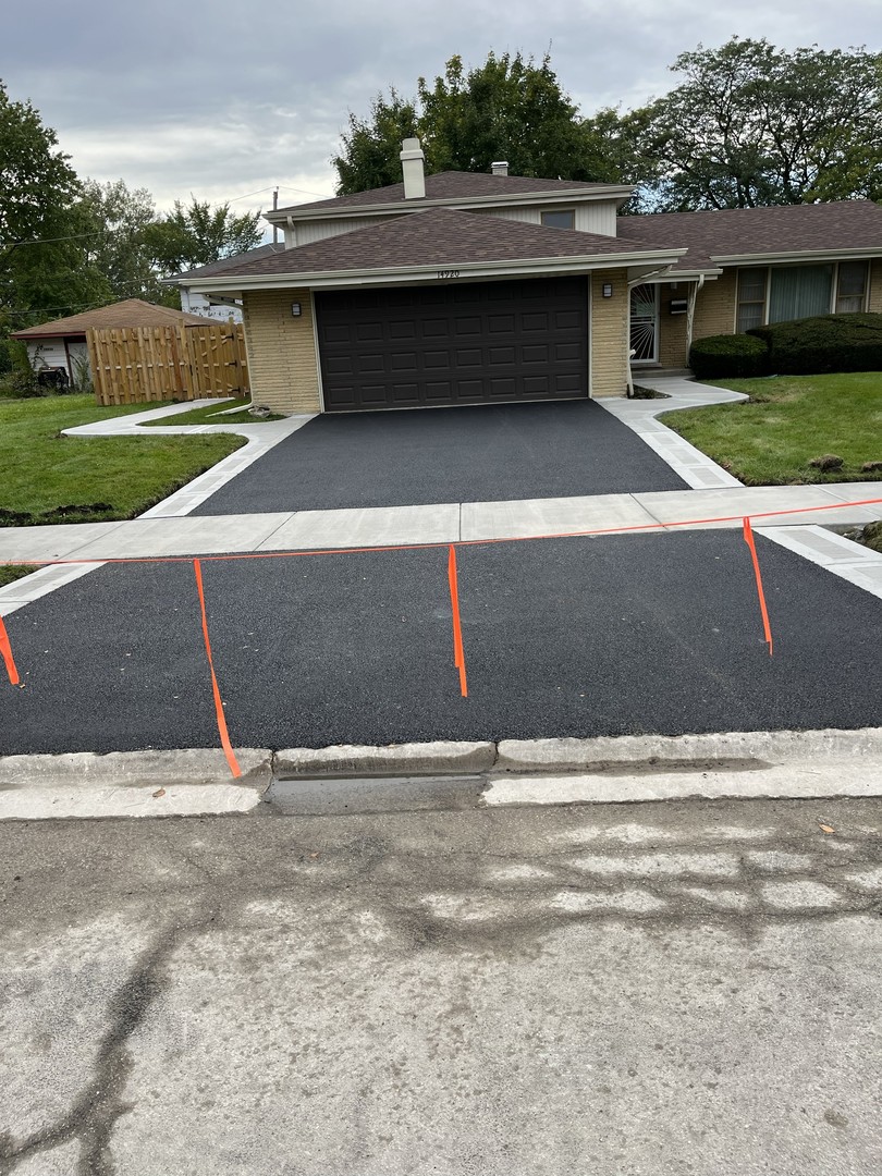 14920 Wentworth Avenue, Dolton, IL 60419