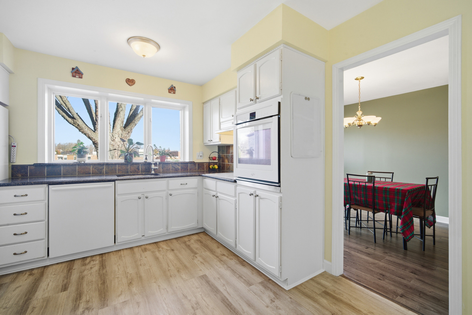 620 Twisted Oak Lane, Buffalo Grove, IL 60089