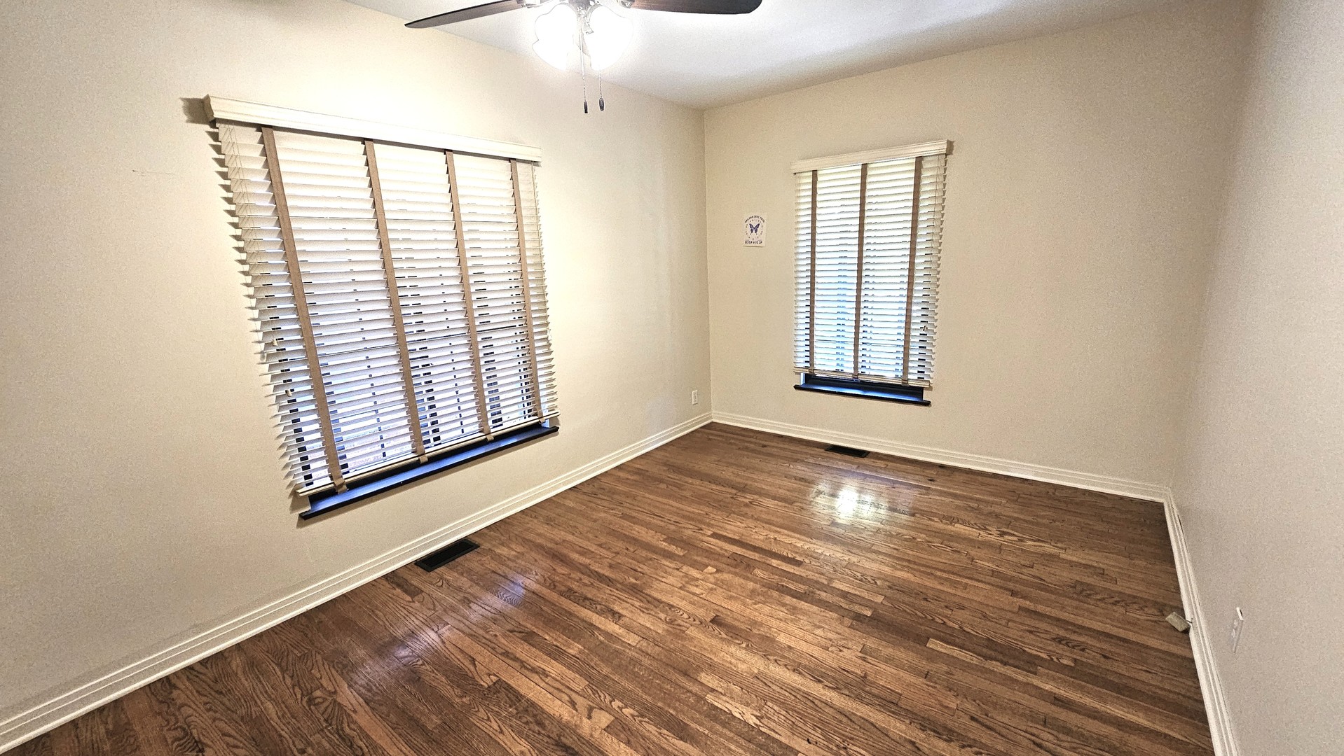 410 N Raynor Avenue #1W, Joliet, IL 60435