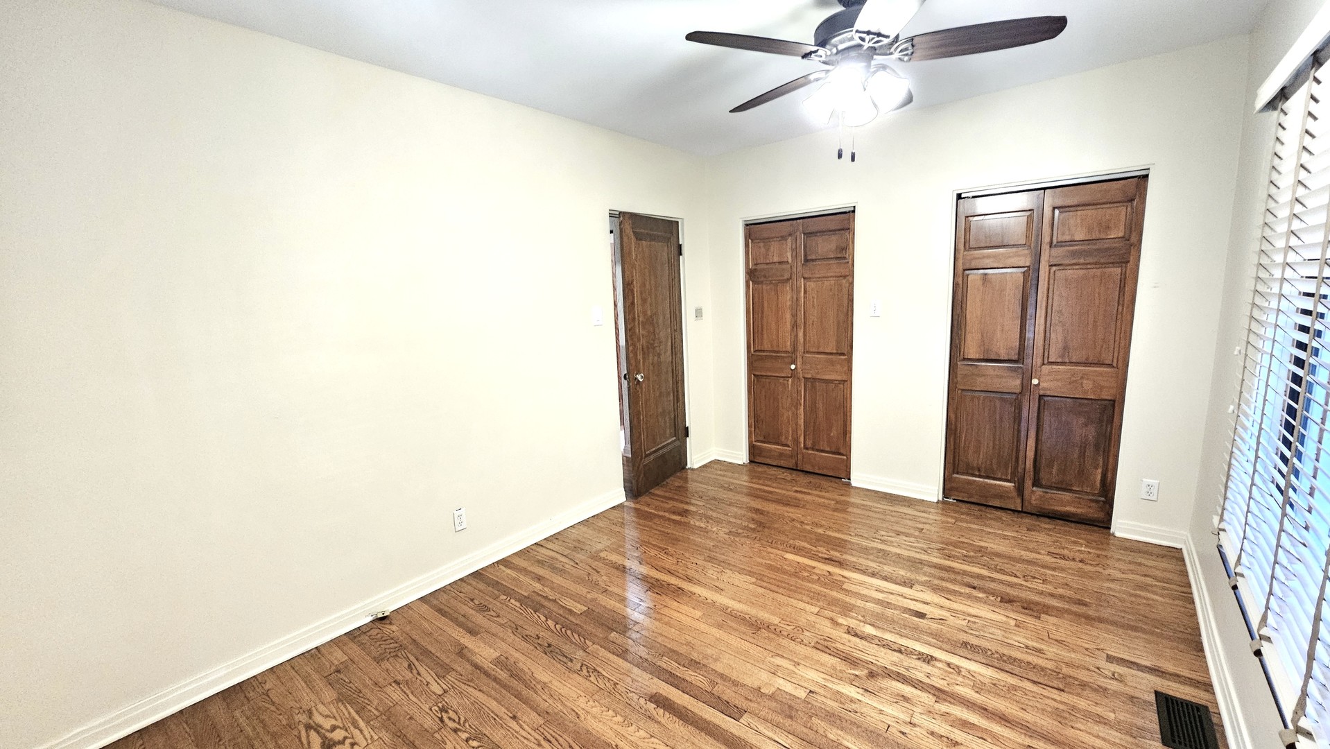 410 N Raynor Avenue #1W, Joliet, IL 60435