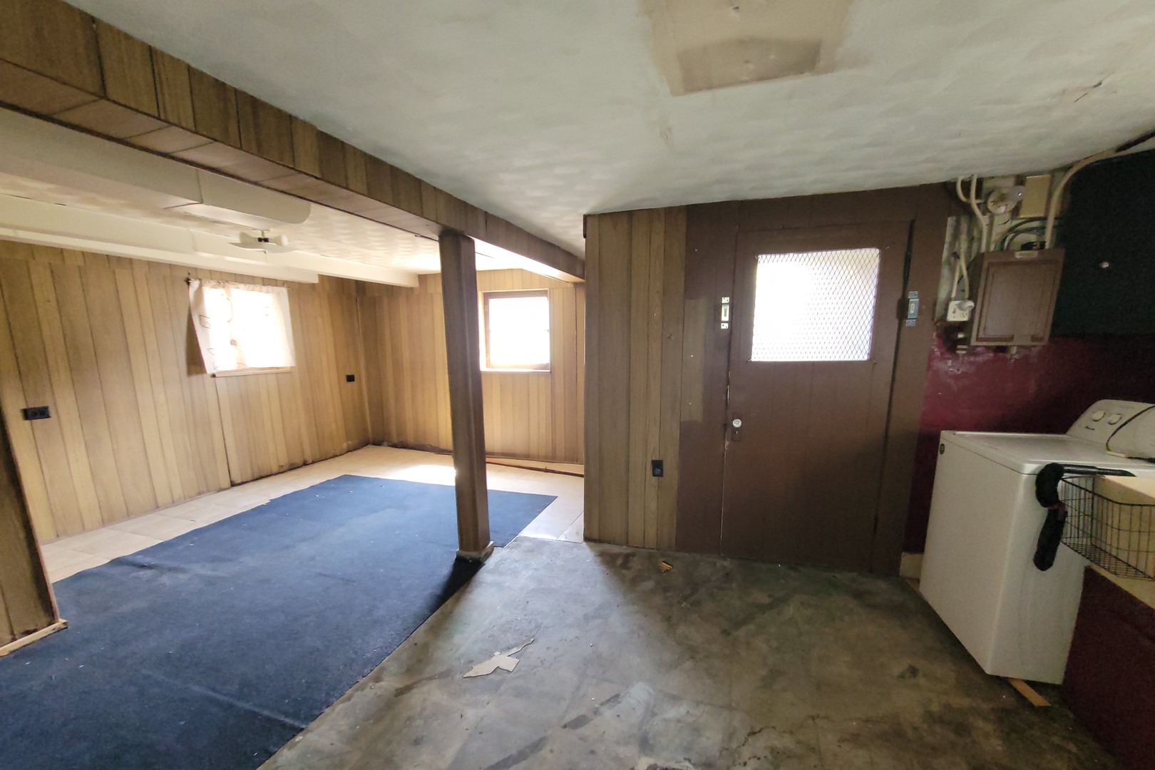 2221 Home Avenue, Berwyn, IL 60402