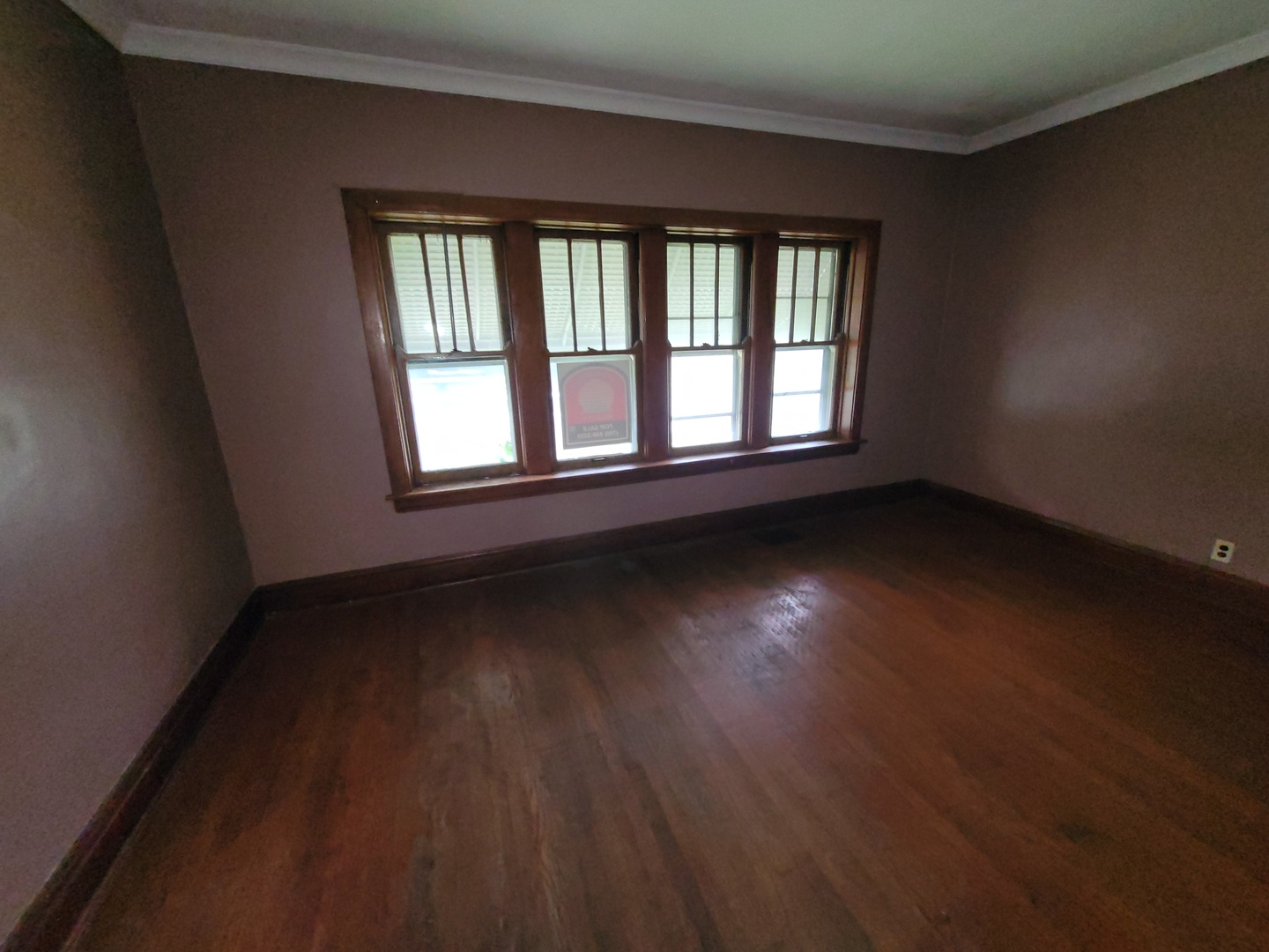 2221 Home Avenue, Berwyn, IL 60402