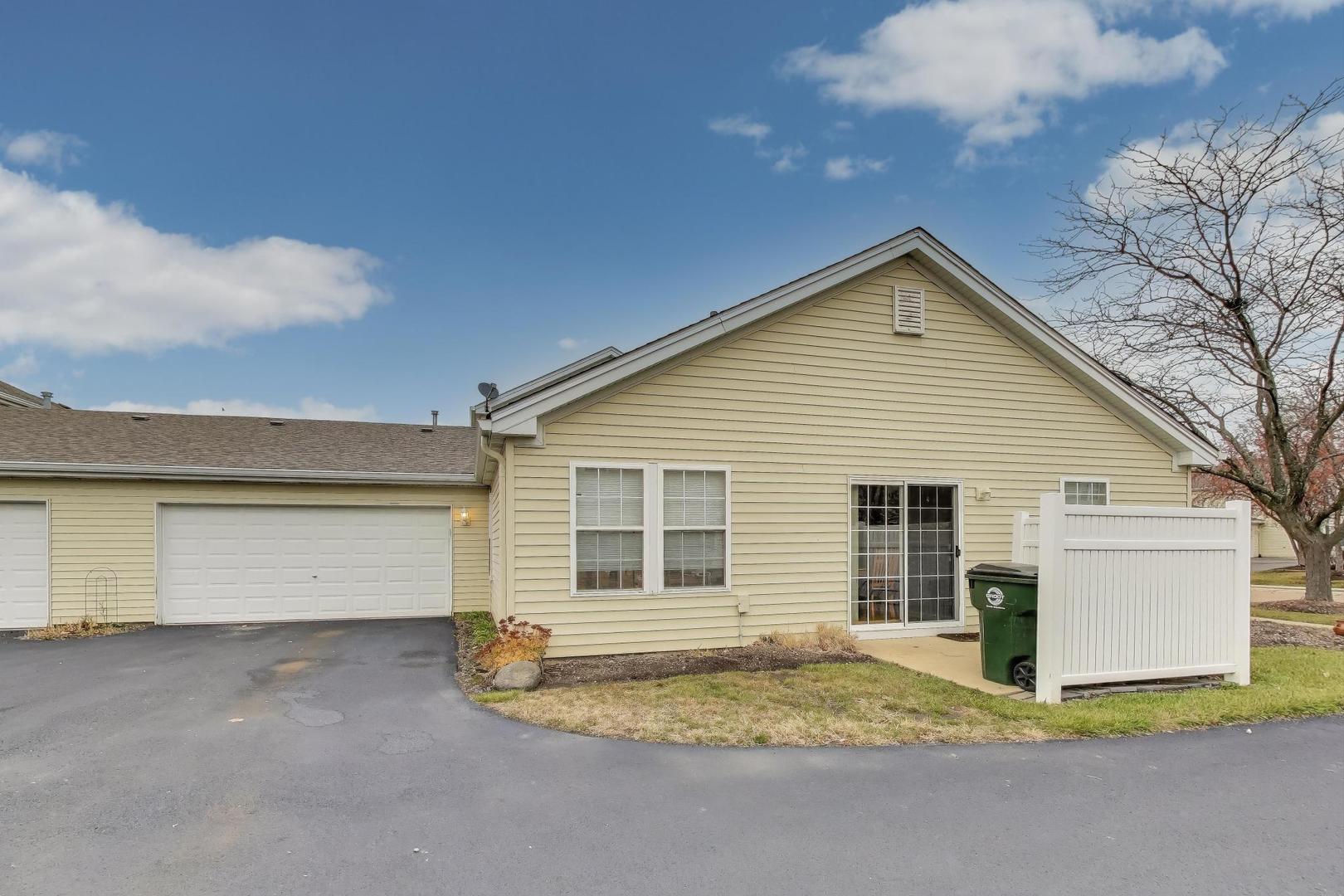 104 Waterbury Circle #0, Oswego, IL 60543