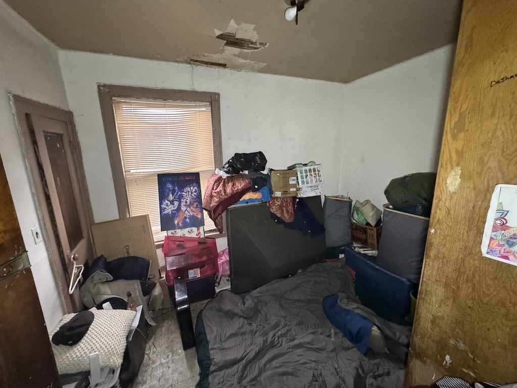 5826 S Artesian Avenue, Chicago, IL 60629