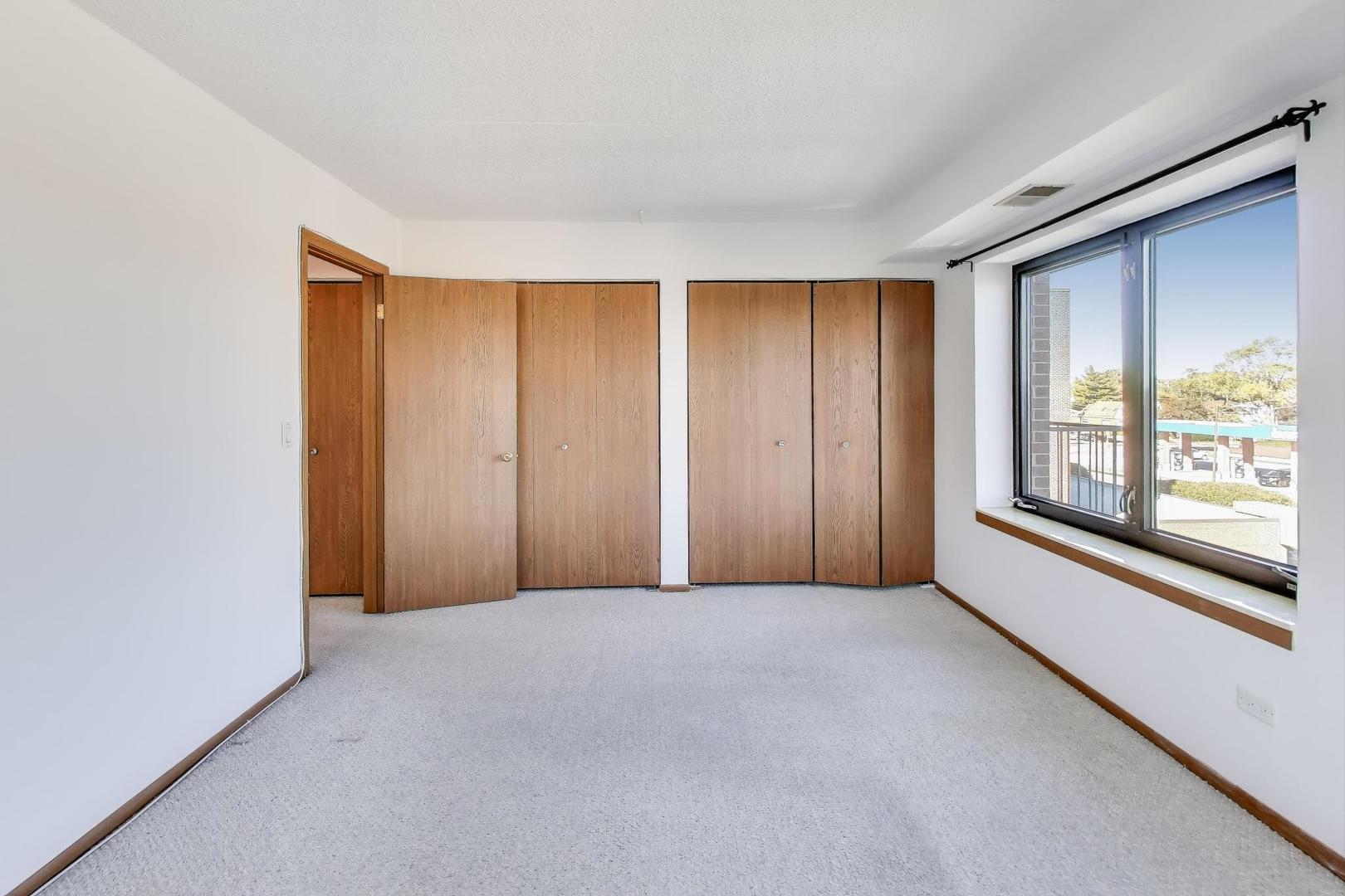 7707 W Irving Park Road #303, Chicago, IL 60634