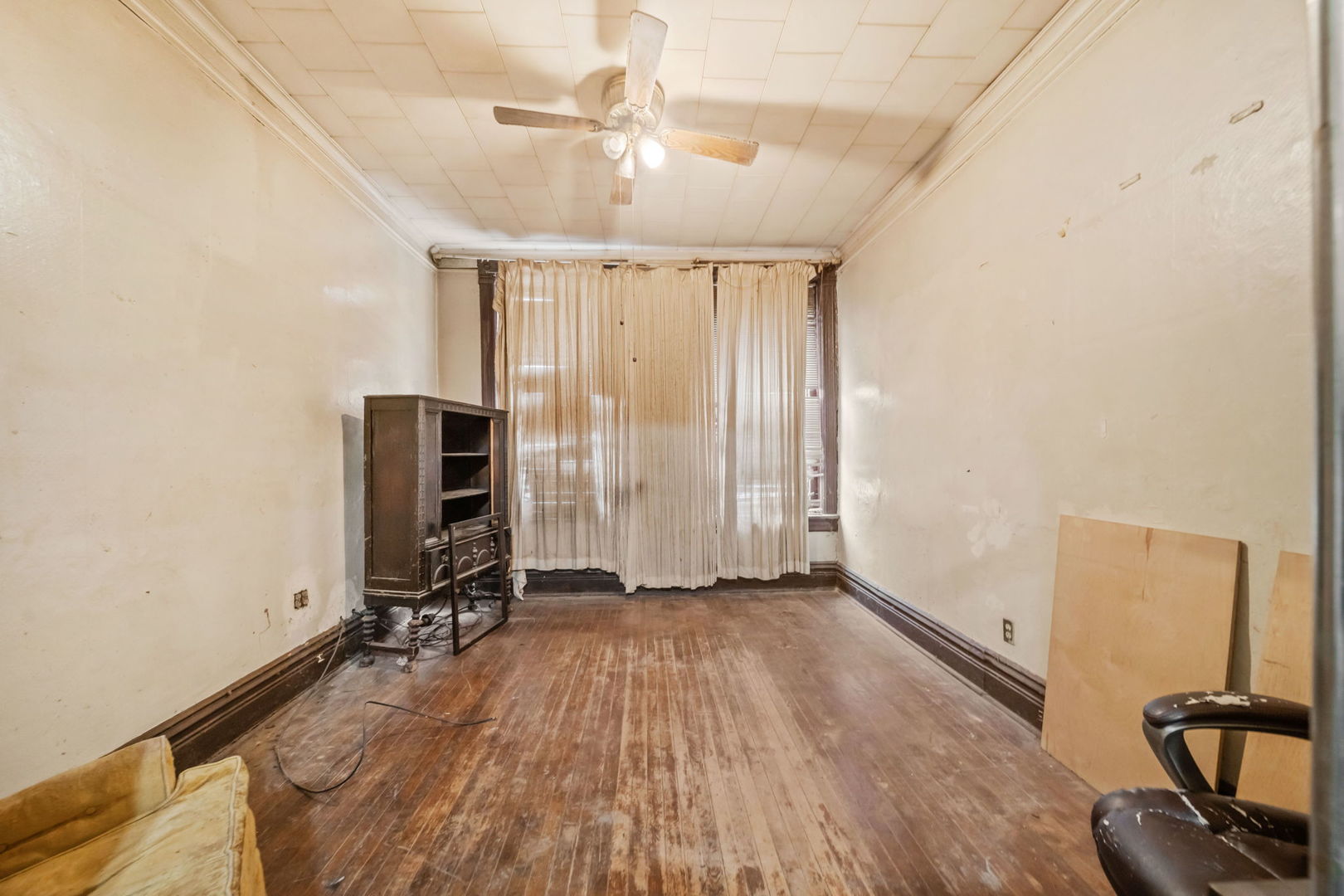 2236 W 19th Street, Chicago, IL 60608