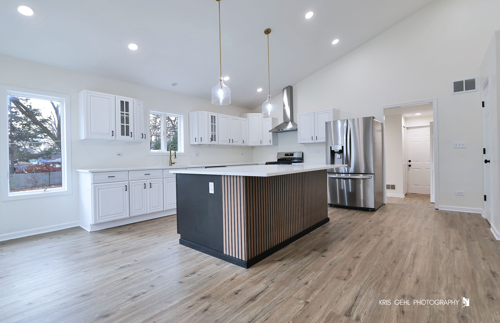 18653 W Willow Point Drive, Grayslake, IL 60030