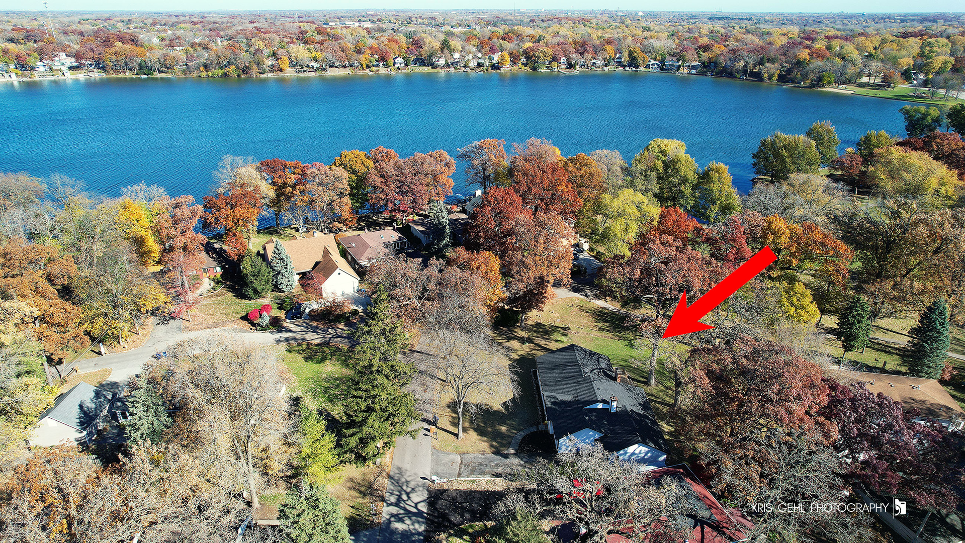 18653 W Willow Point Drive, Grayslake, IL 60030