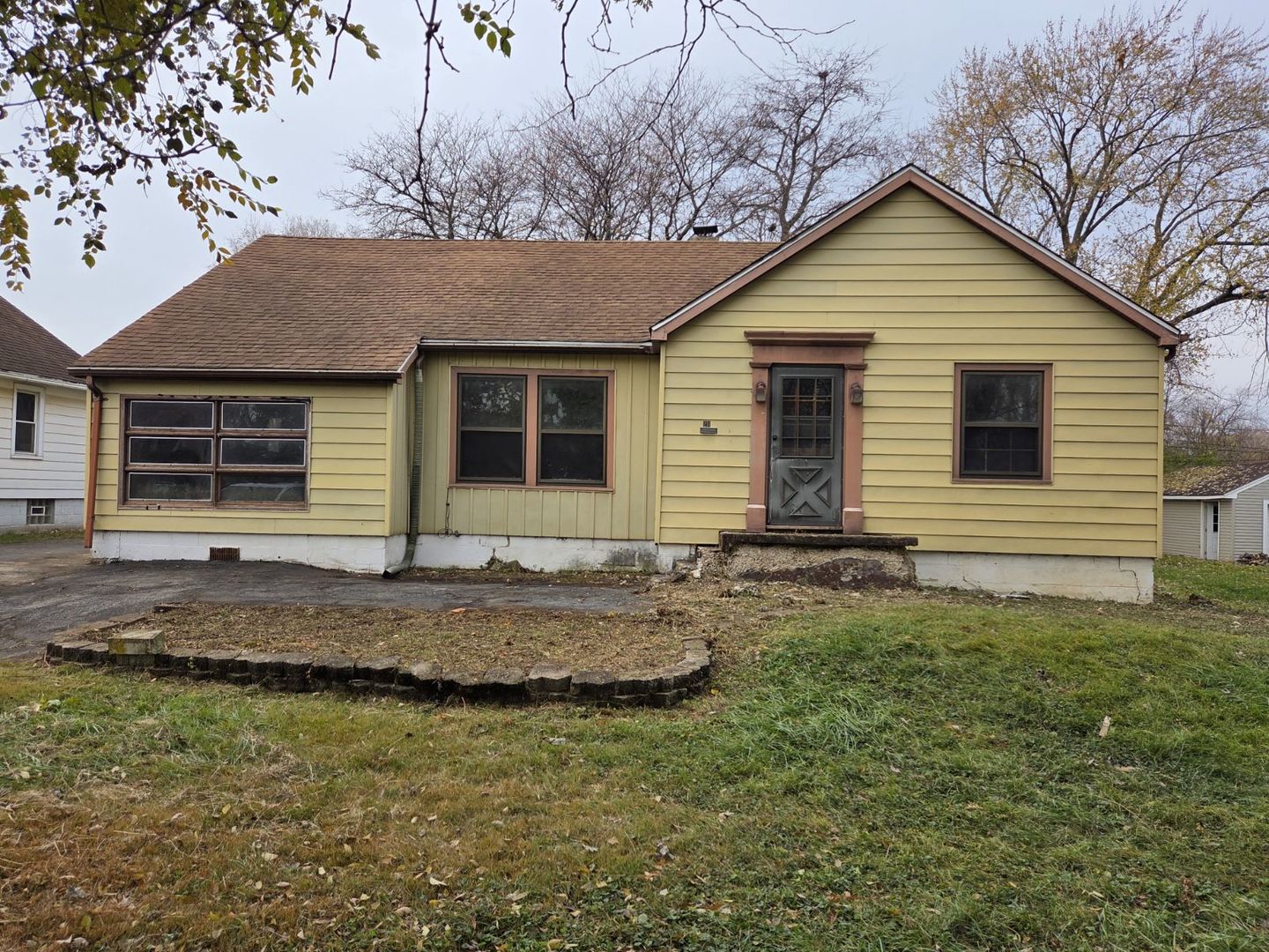 211 Independence Avenue, Joliet, IL 60433