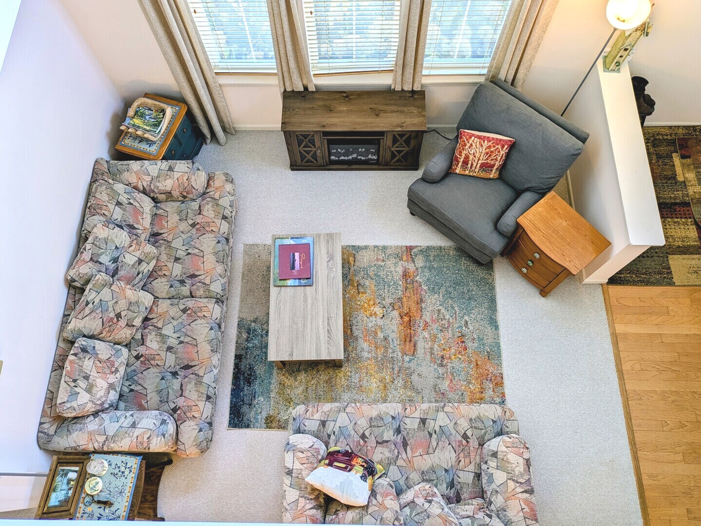 2927 Falling Waters Lane, Lindenhurst, IL 60046