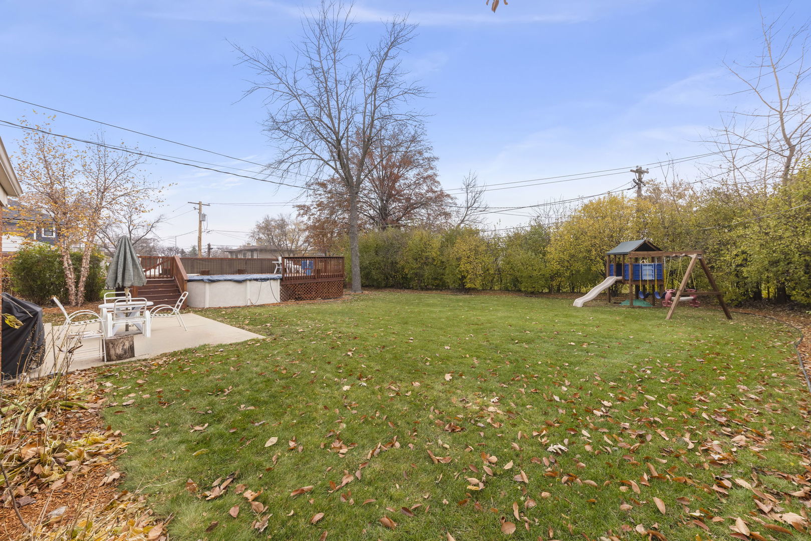 402 E Huntington Lane, Elmhurst, IL 60126