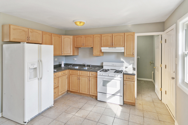 594 Andover Street, Chicago Heights, IL 60411