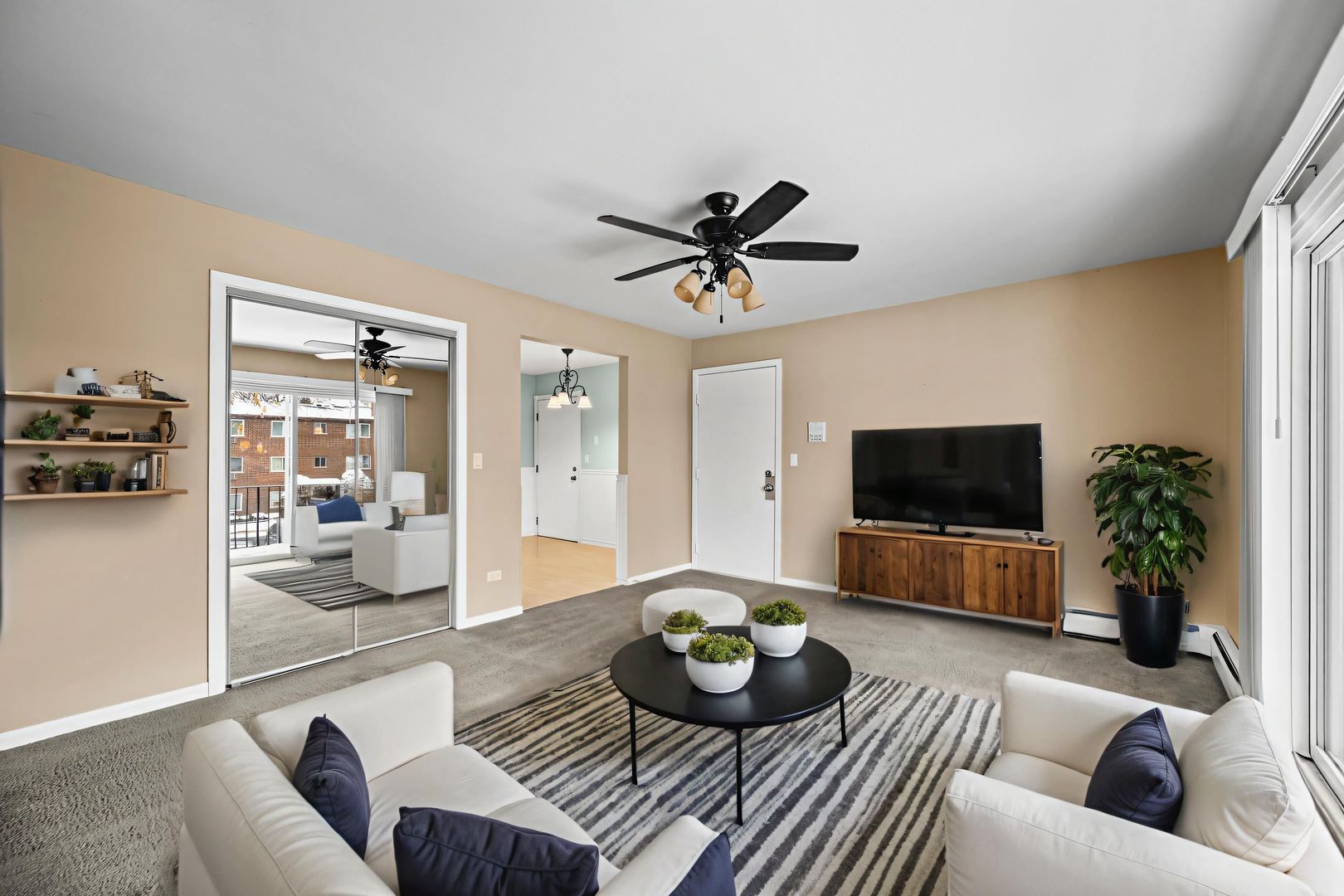 1313 N Baldwin Court #2C, Palatine, IL 60074