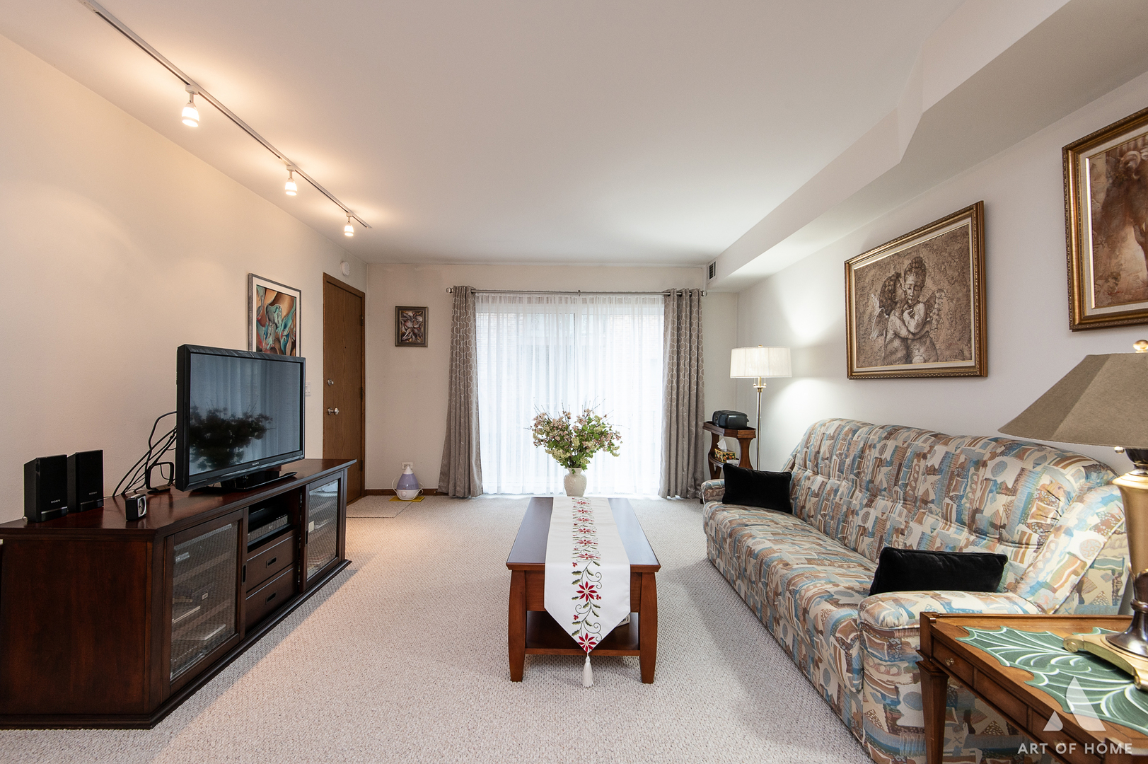 6453 N Northwest Highway #2C, Chicago, IL 60631