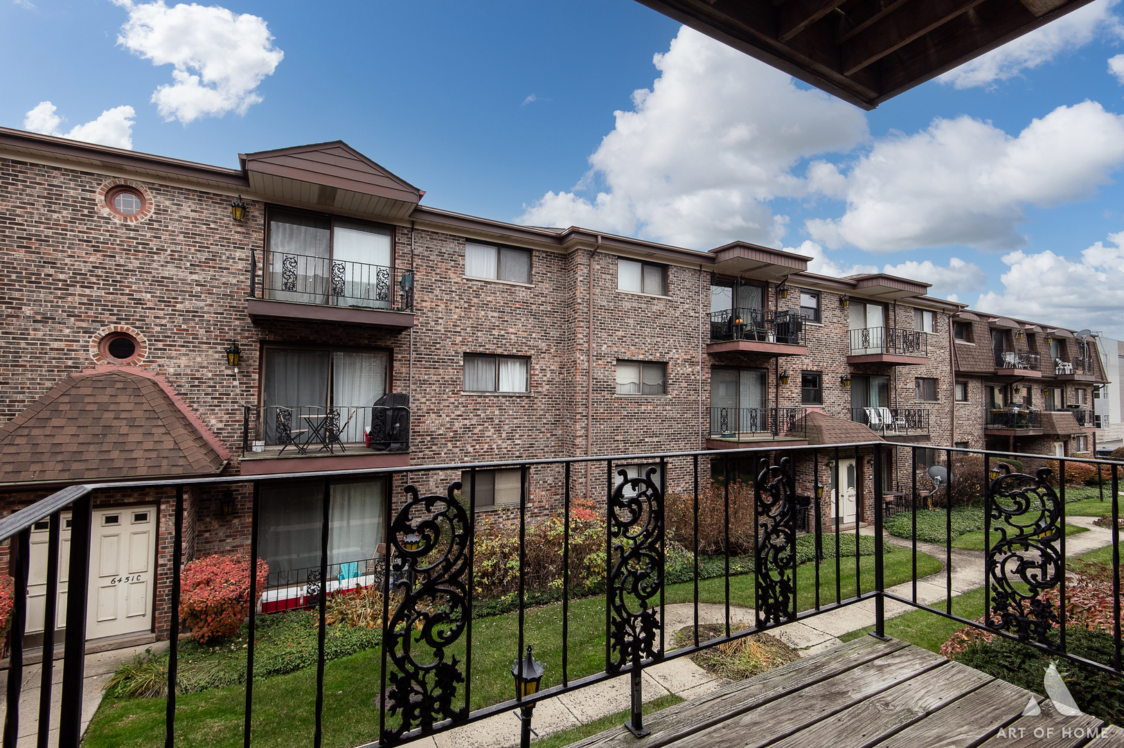 6453 N Northwest Highway #2C, Chicago, IL 60631