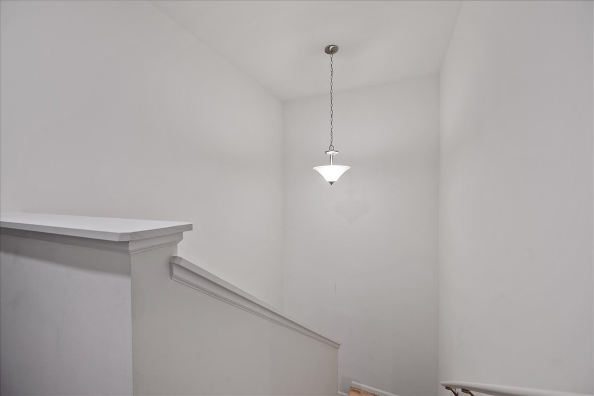 706 Springside Court, Oswego, IL 60543