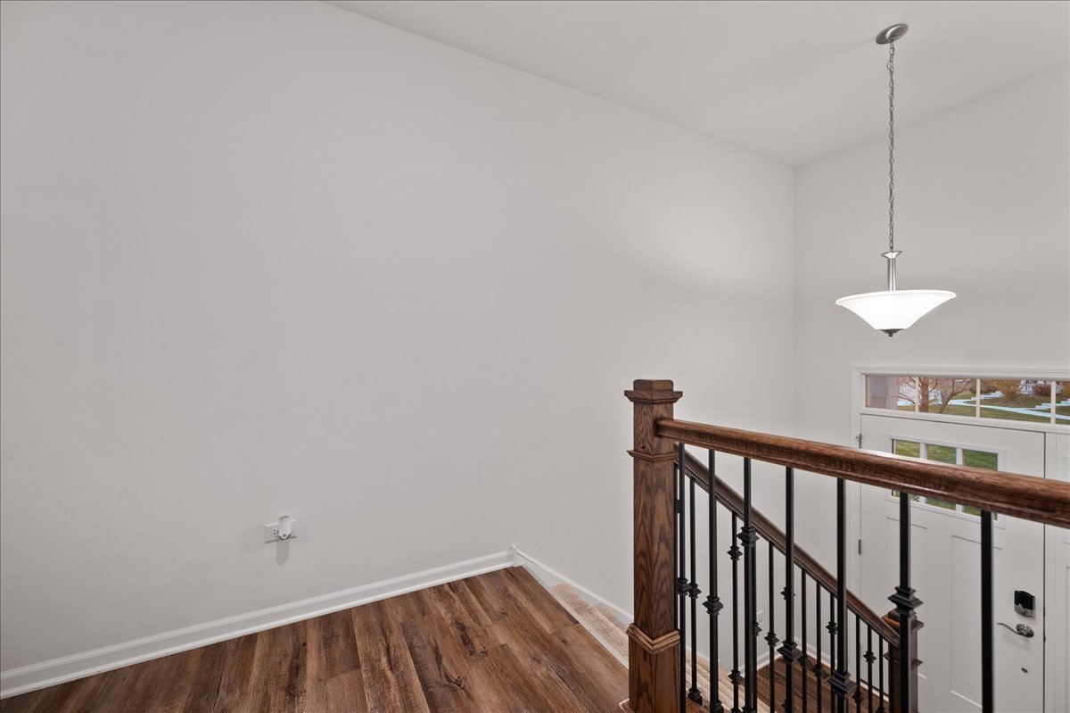 706 Springside Court, Oswego, IL 60543