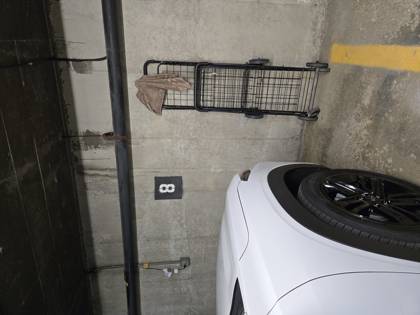 470 Raintree Court #3L, Glen Ellyn, IL 60137