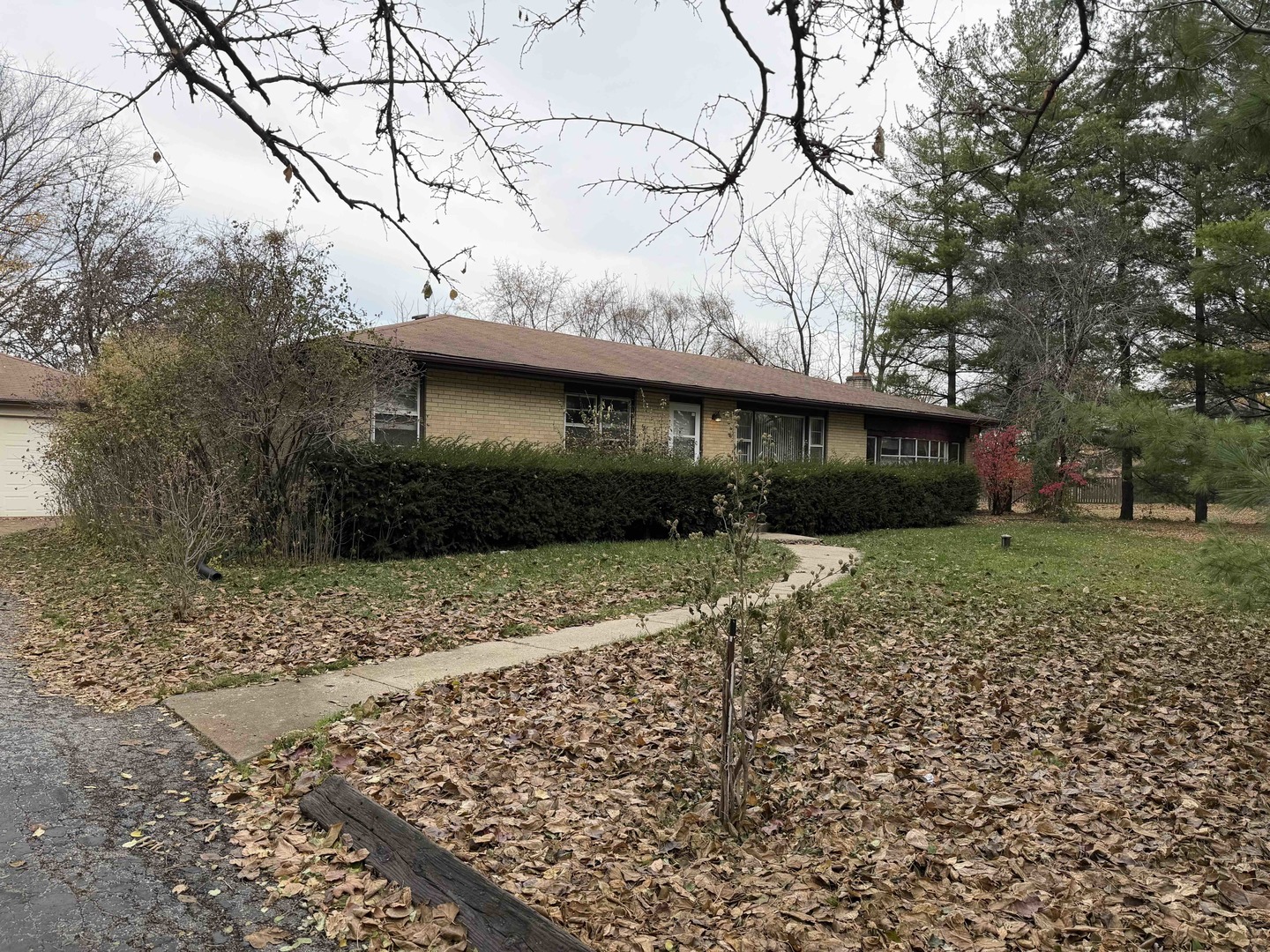 18W308 Sidney Avenue, Villa Park, IL 60181