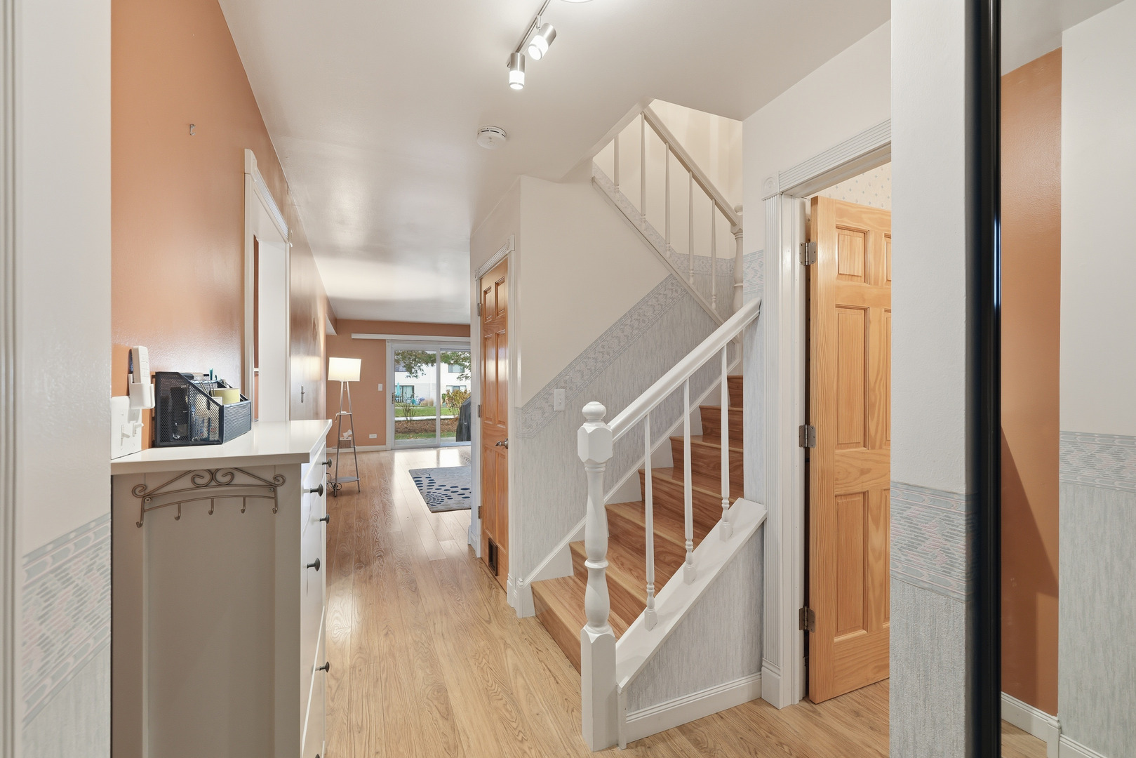 632 Spinnaker Point #113f, Schaumburg, IL 60194