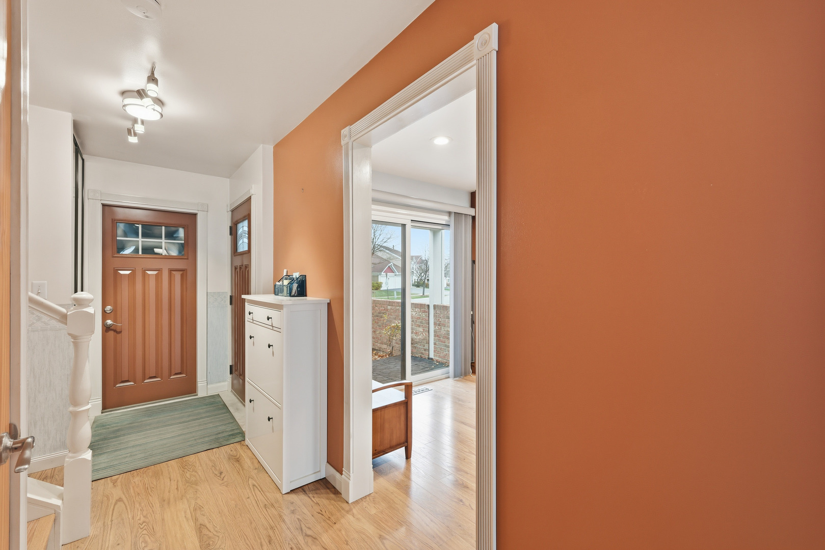 632 Spinnaker Point #113f, Schaumburg, IL 60194