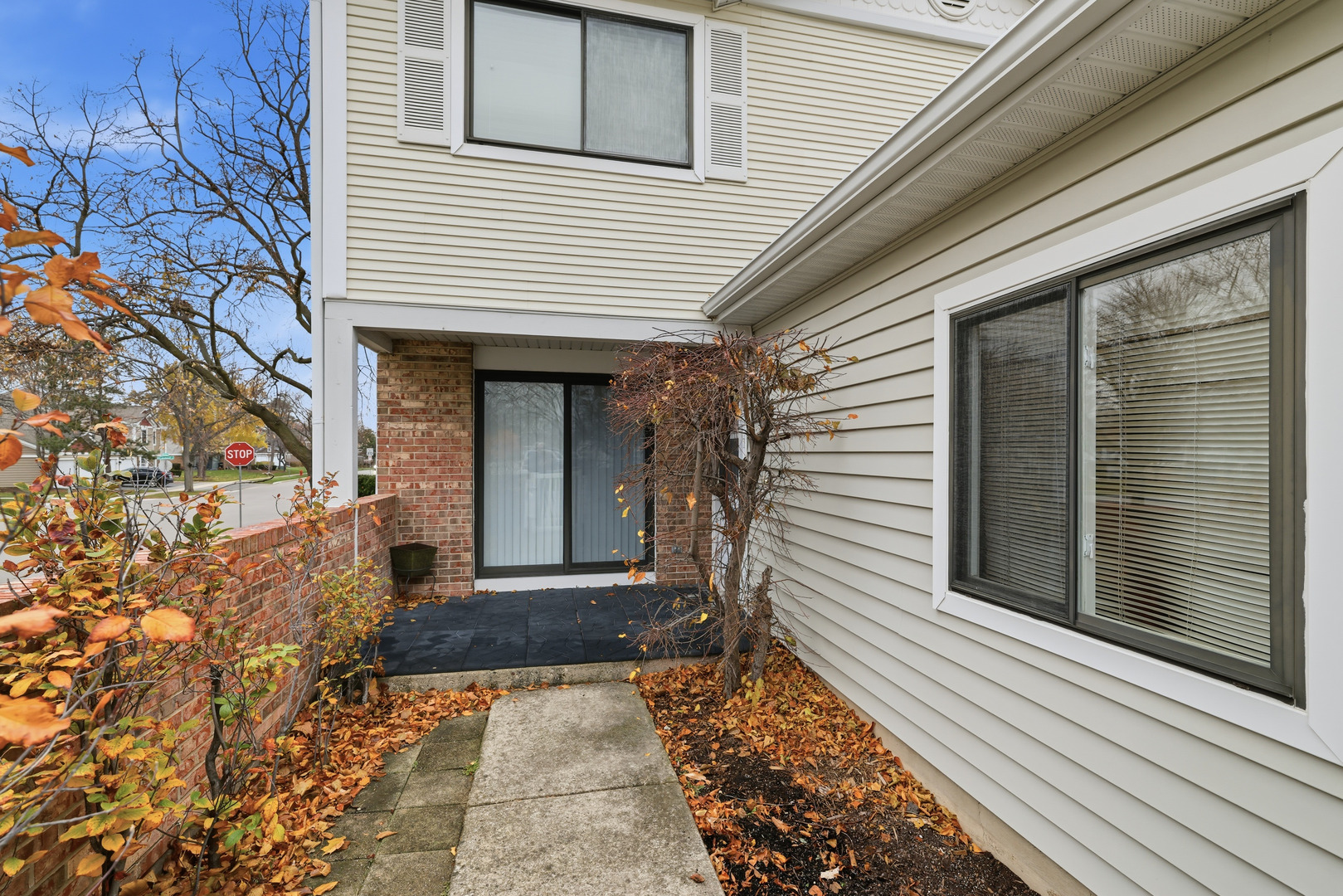 632 Spinnaker Point #113f, Schaumburg, IL 60194