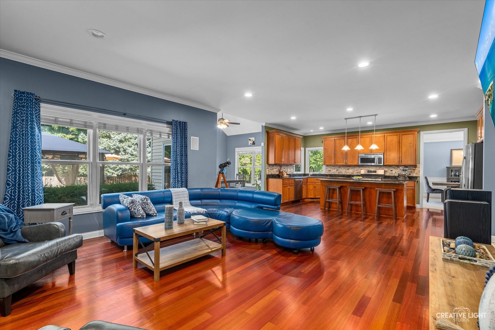 25216 Round Barn Road, Plainfield, IL 60585