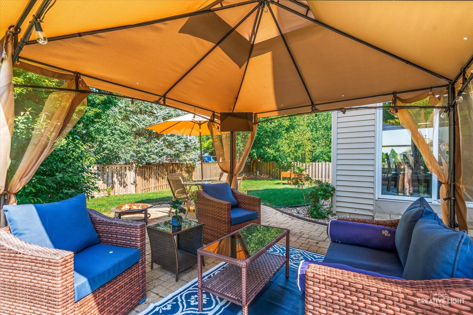 25216 Round Barn Road, Plainfield, IL 60585