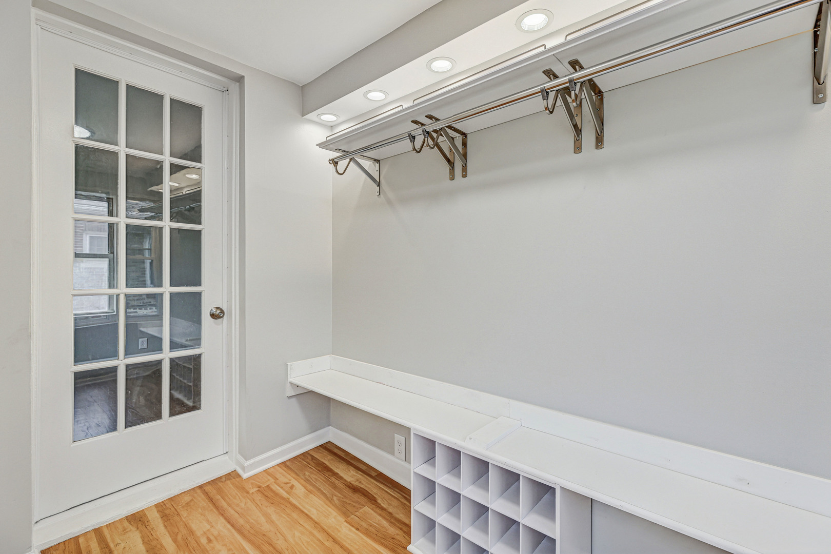 2014 S 7th Avenue, Maywood, IL 60153