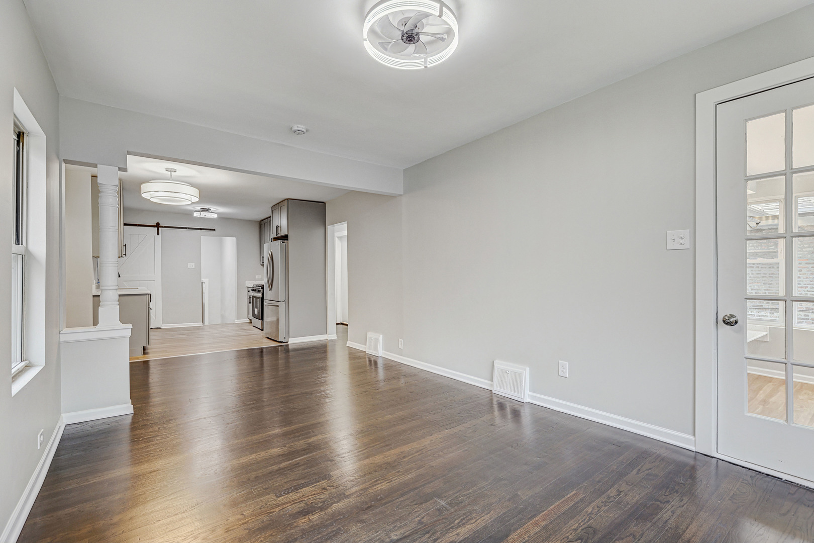 2014 S 7th Avenue, Maywood, IL 60153