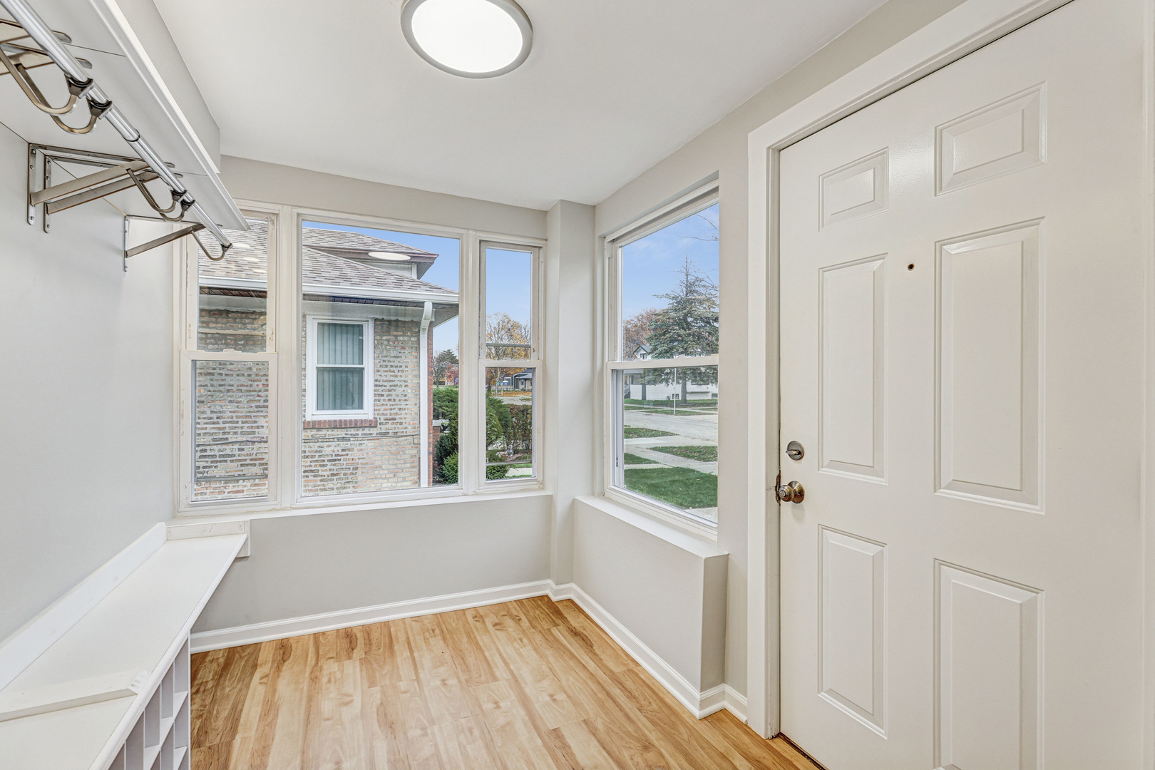 2014 S 7th Avenue, Maywood, IL 60153