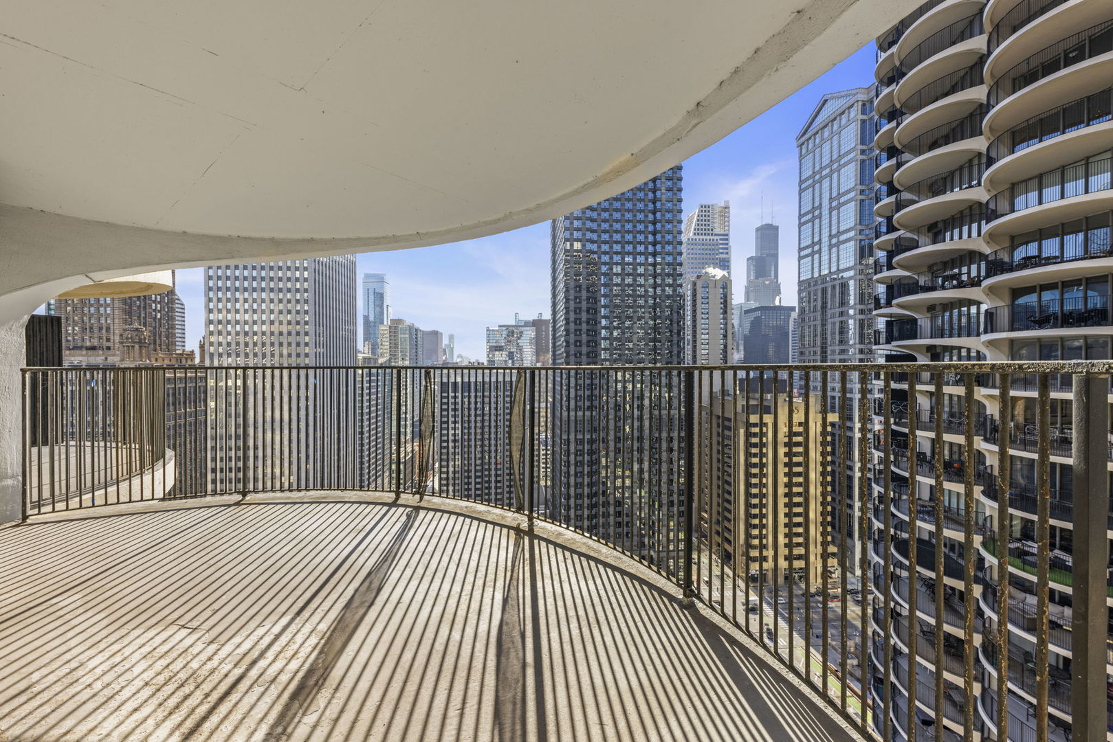 300 N State Street #3235, Chicago, IL 60654