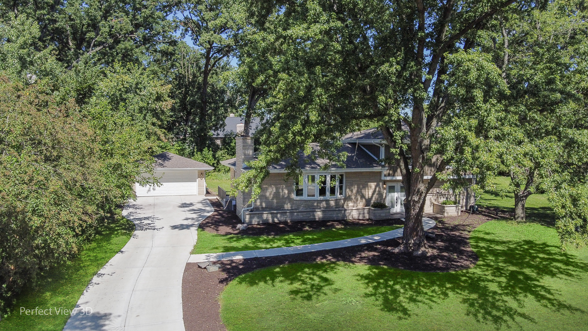 20044 S Kohlwood Drive, Mokena, IL 60448