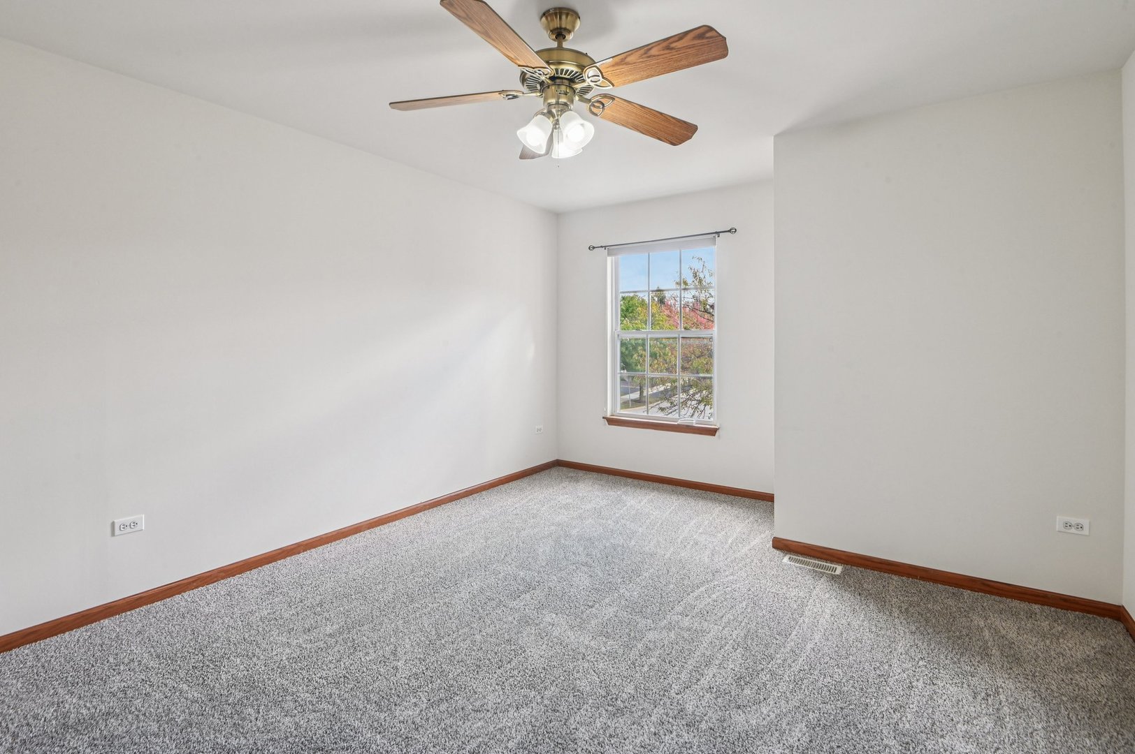 354 Vaughn Circle, Aurora, IL 60502