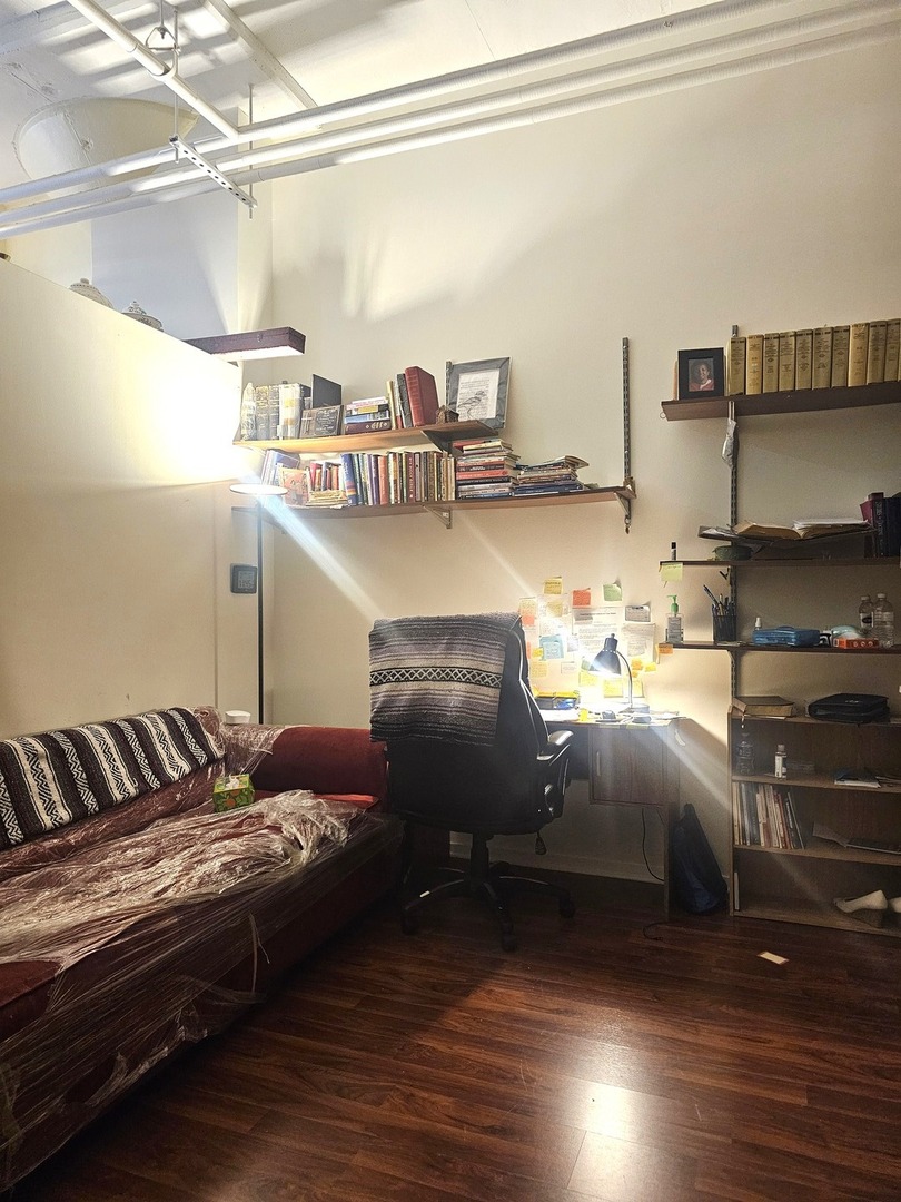 2323 W Pershing Road #140, Chicago, IL 60609