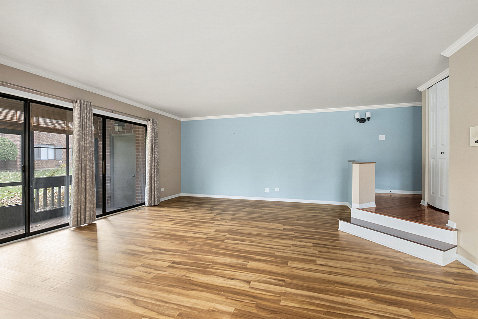 42 Parliament Drive #129, Palos Heights, IL 60463