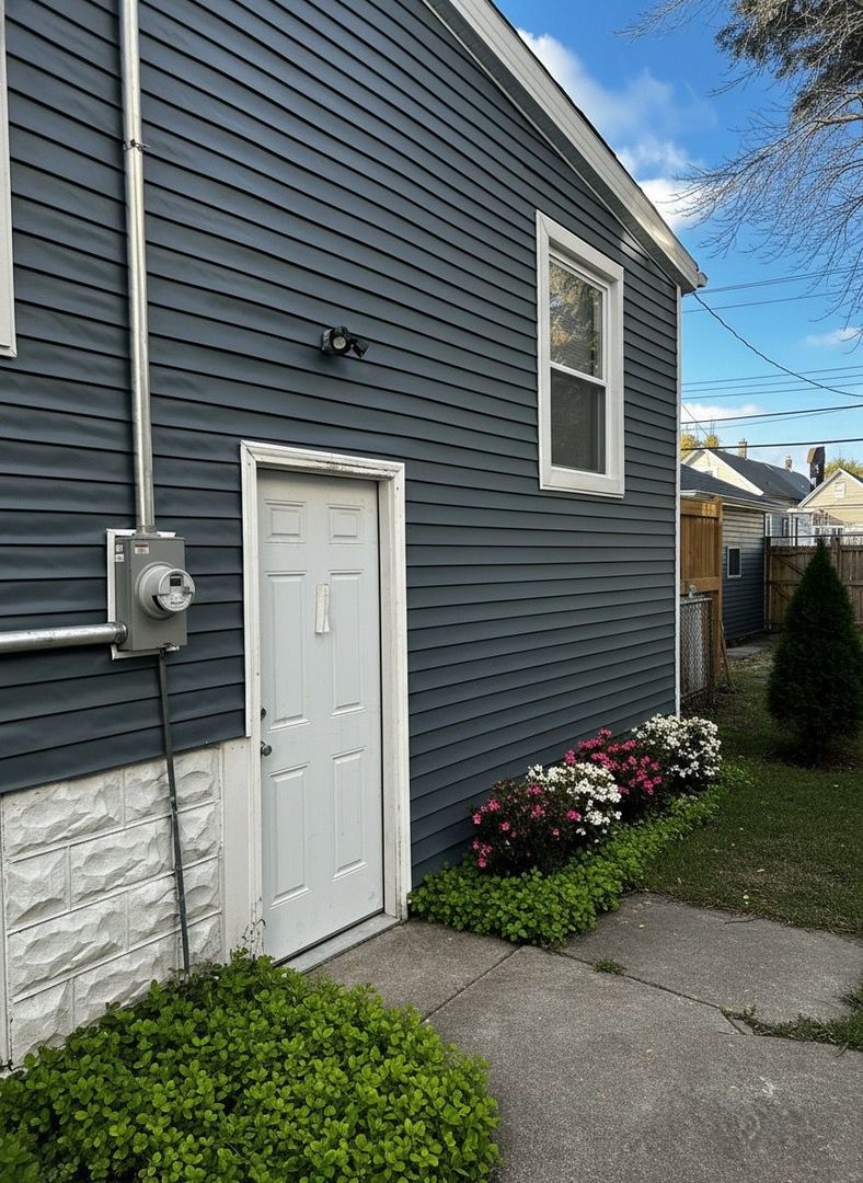 62 W 113th Street, Chicago, IL 60628