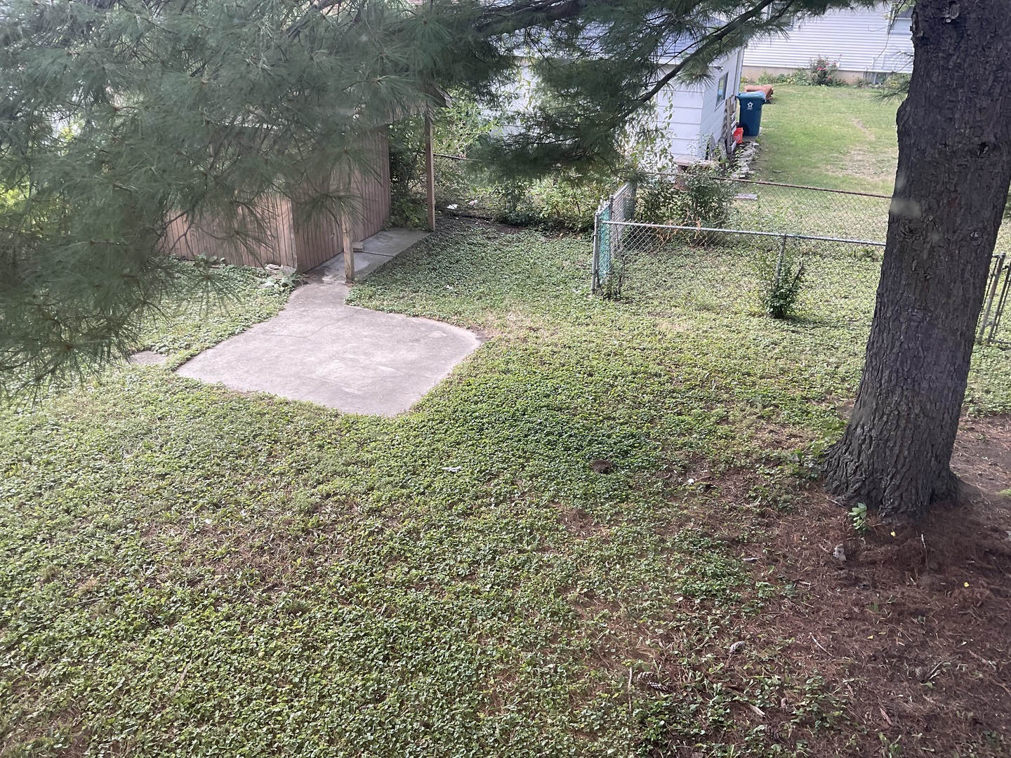 566 N Howard Avenue, Elmhurst, IL 60126