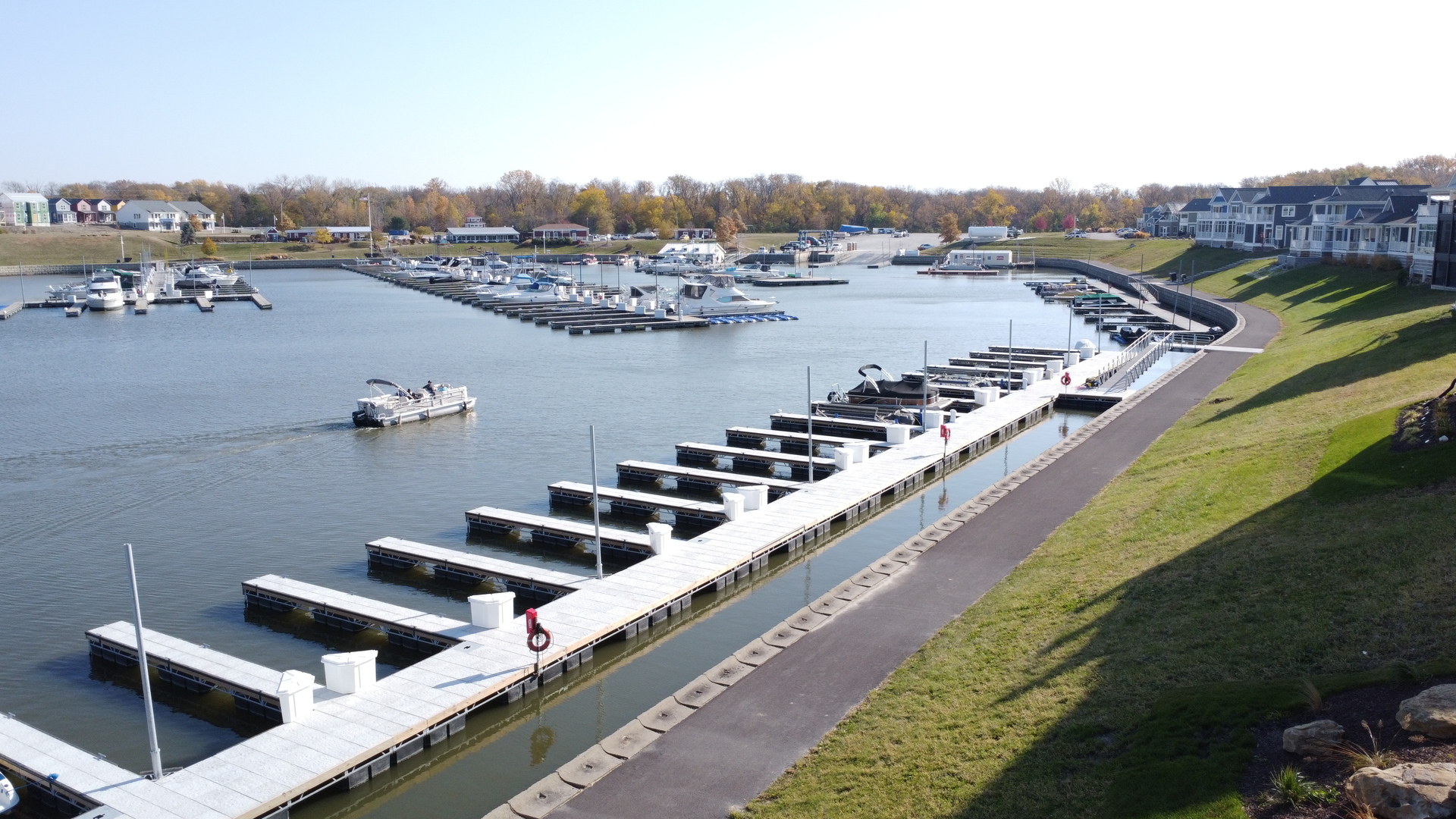 326 Leeward Way, Ottawa, IL 61350