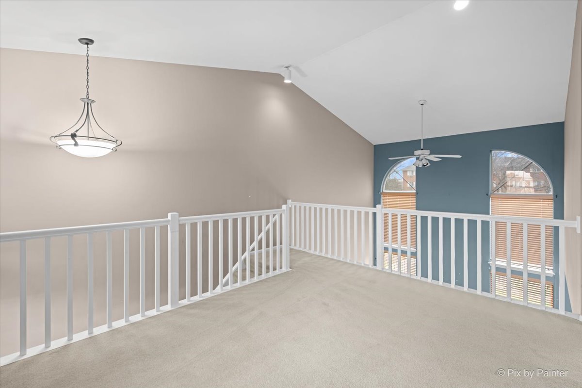 720 Legends Drive, Carol Stream, IL 60188