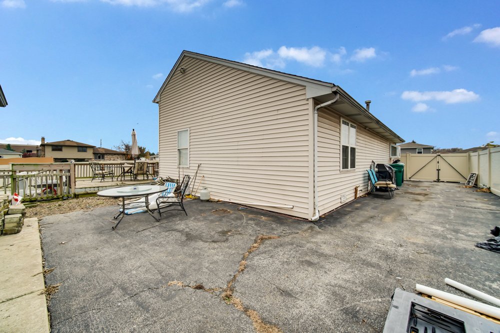 17019 Westwood Drive, Orland Hills, IL 60487