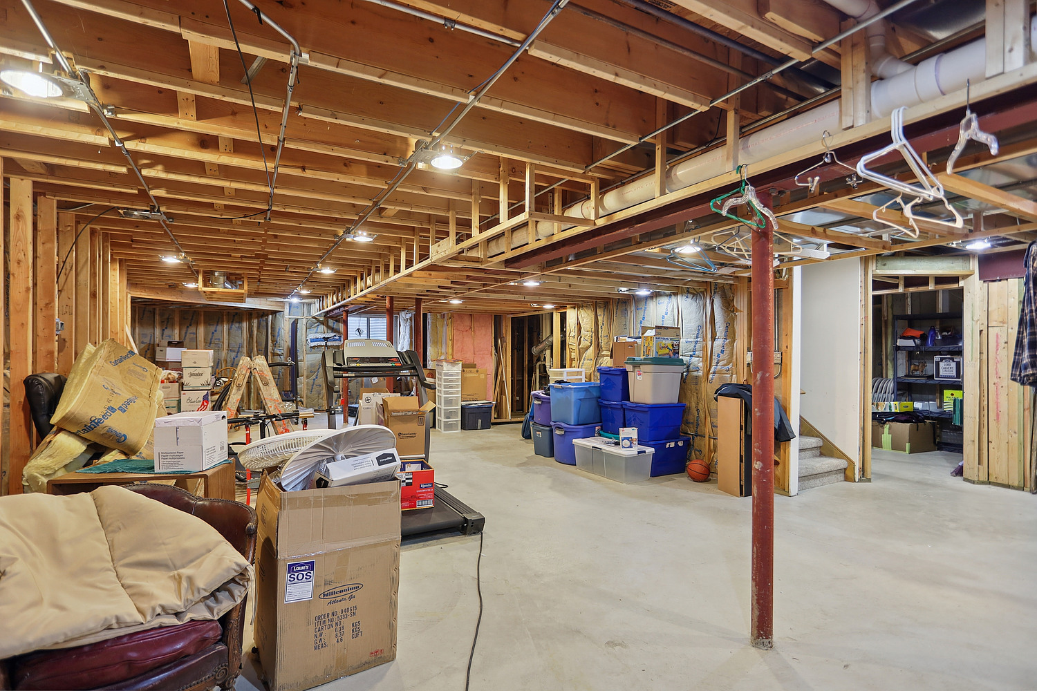 27745 S Stoney Island Avenue, Crete, IL 60417